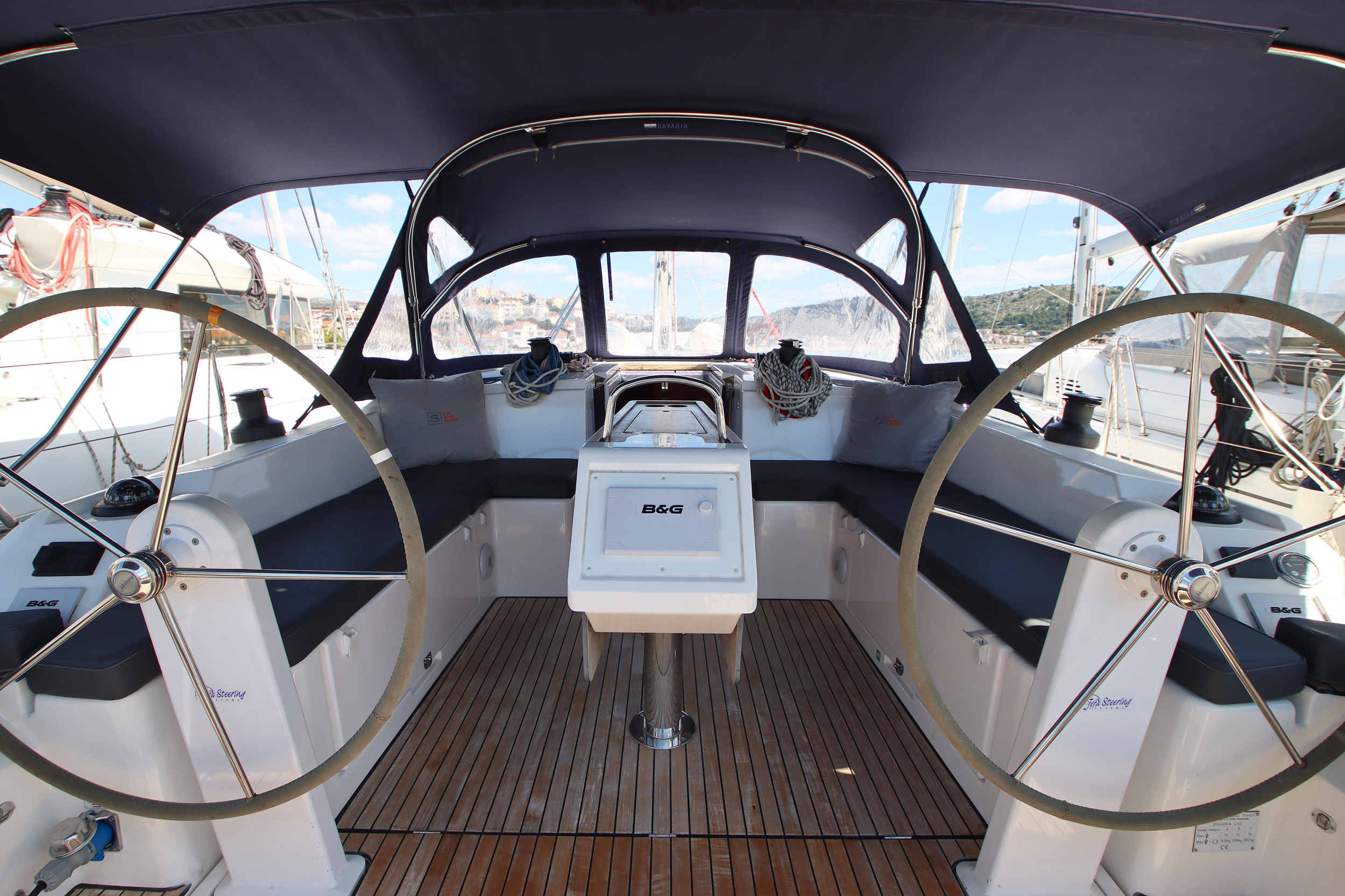 Photo #12 - Bavaria C42 (Coco) in rogoznica - 38939