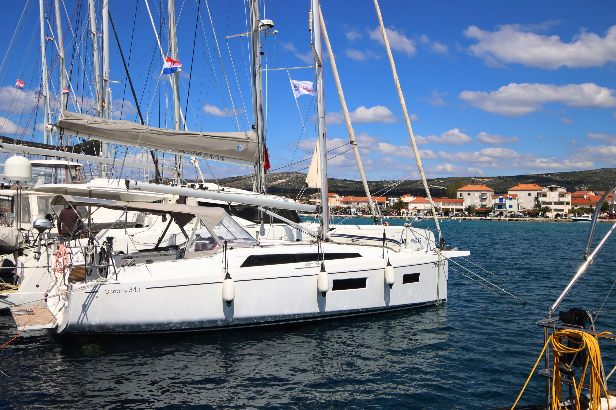 Photo #3 - Oceanis 34.1 (Ka Nani) en Rogoznica - 38943