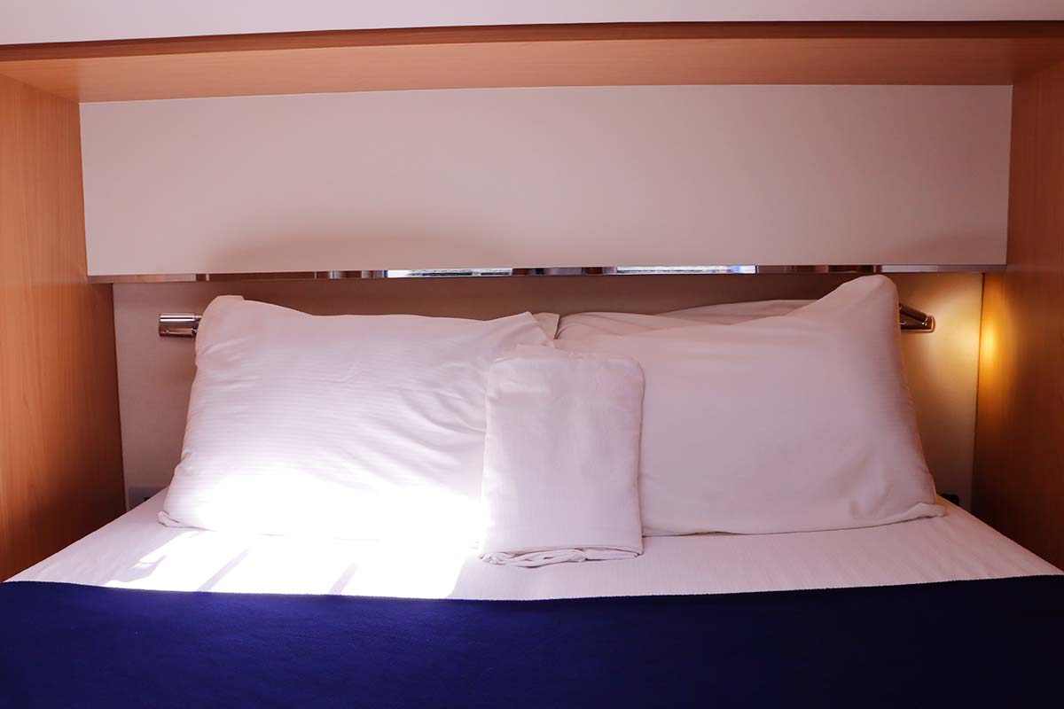 Photo #20 - Bali 5.4 - 6 + 2 cab. (Schrödinger's) in Nanny Cay - 38961