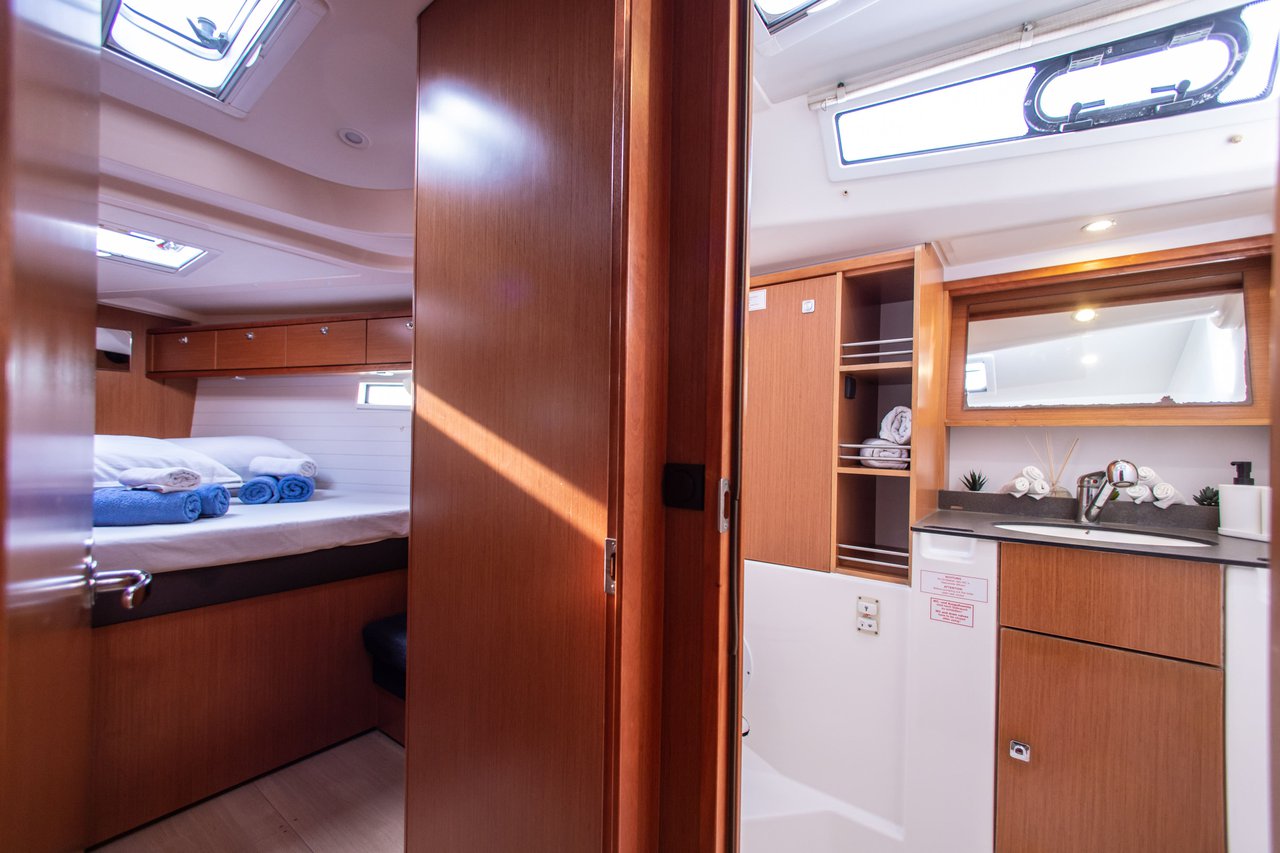 Photo #13 - Bavaria Cruiser 51 (Pandora) en Atenas - 38962