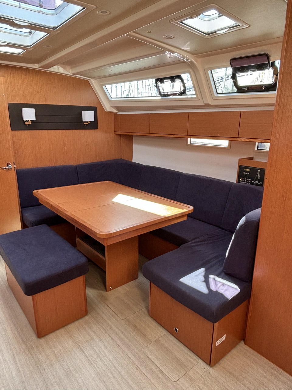 Photo #6 - Bavaria Cruiser 46 - 4 cab. (Emma) in Pula - 38966