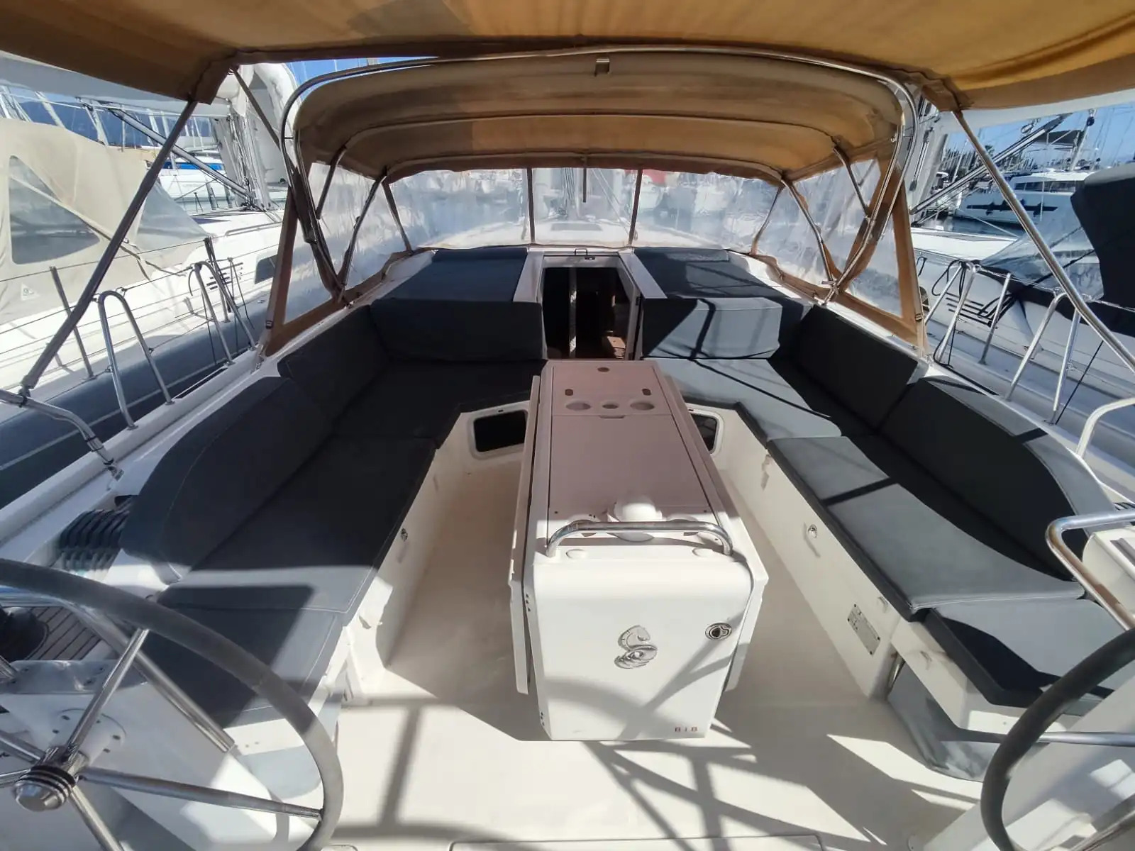 Photo #5 - Oceanis 51.1 - 5 + 1 cab. (Dima II) in Korfu - 38968