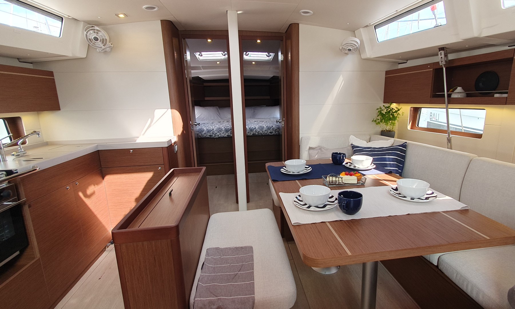 Photo #15 - Oceanis 46.1 (Ivy) en Split - 38970