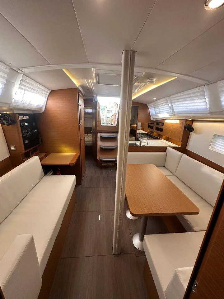 Sun Odyssey 380 (Princess Tia)  - 7