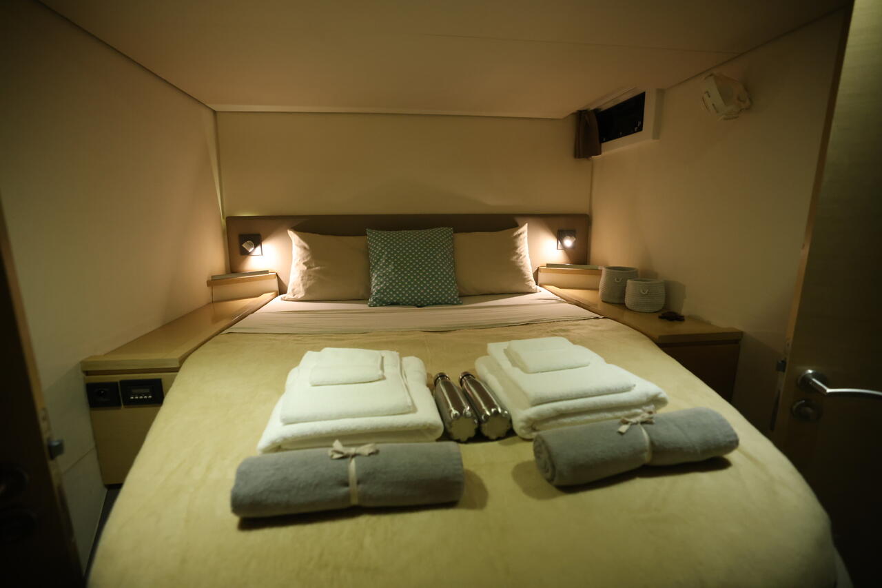 Photo #15 - Fountaine Pajot Saba 50 - 5 + 2 cab. (Purpose) en Port de Plaisance - 38985
