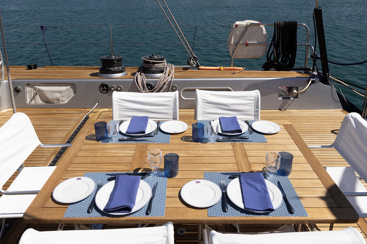 Photo #11 - Garcia Yachts 86 (Meliti) en Elliniko - 38991