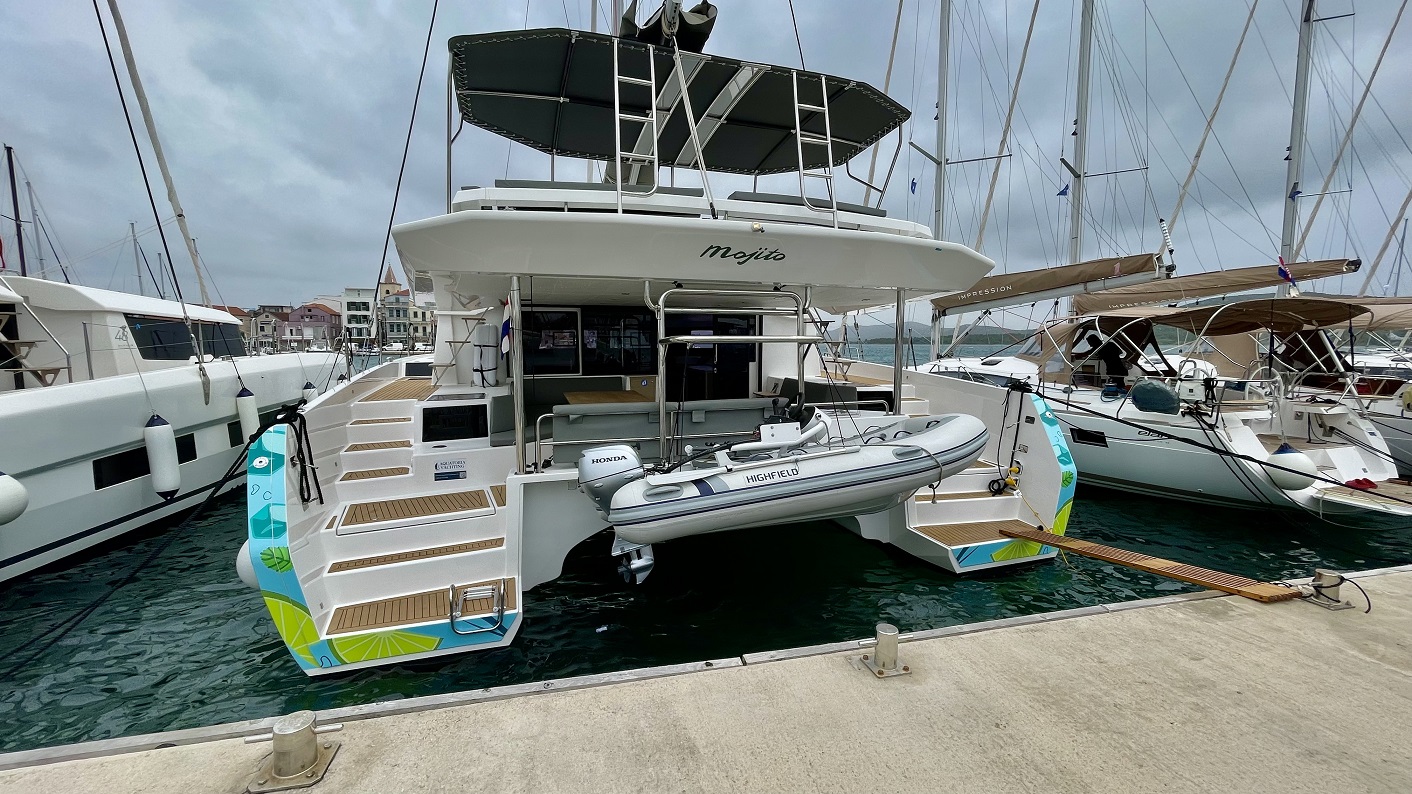Photo #4 - Dufour 48 Catamaran - 5 + 1 cab. (Mojito) in Pirovac - 39005