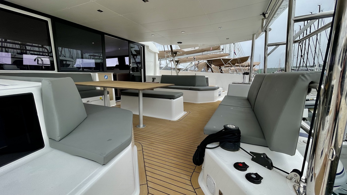 Photo #41 - Dufour 48 Catamaran - 5 + 1 cab. (Mojito) in Pirovac - 39005