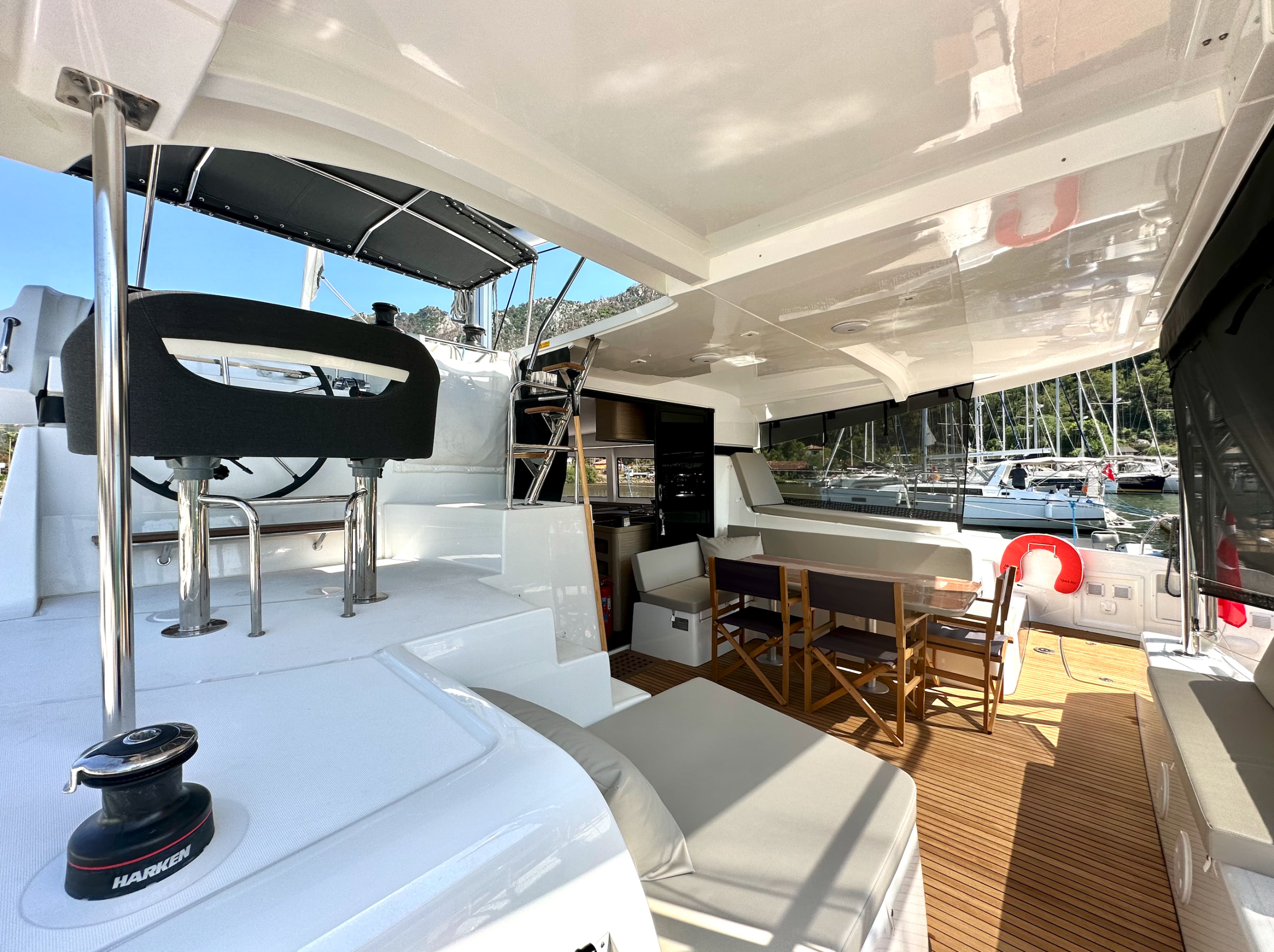 Photo #8 - Lagoon 42 - 4 + 2 cab. (Sail Proteus) in Fethiye - 39012