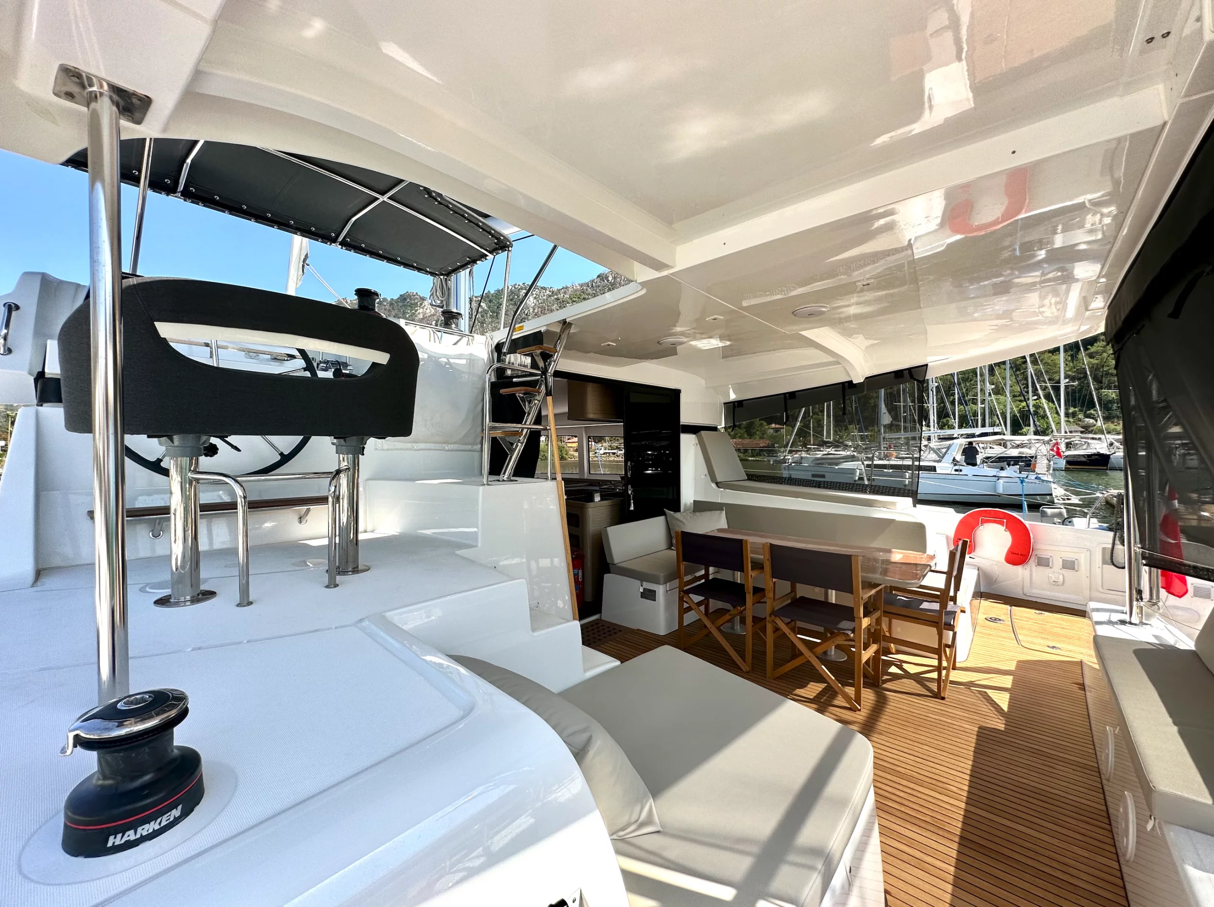 Lagoon 42 - 4 + 2 cab. (Sail Proteus)  - 7