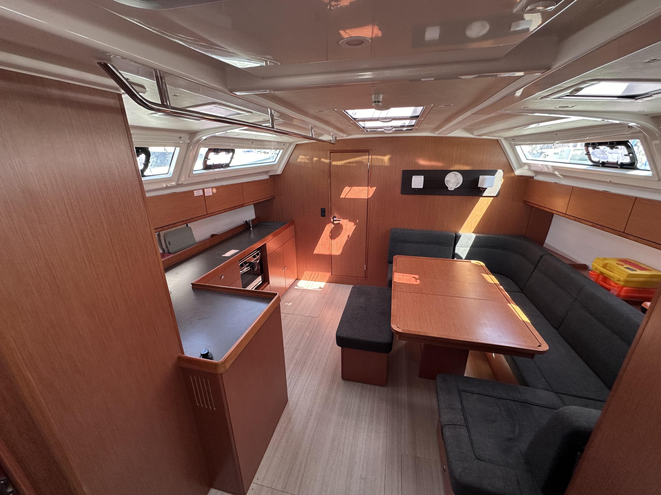 Photo #7 - Bavaria Cruiser 46 - 4 cab. (Sail Venus) in Fethiye - 39013