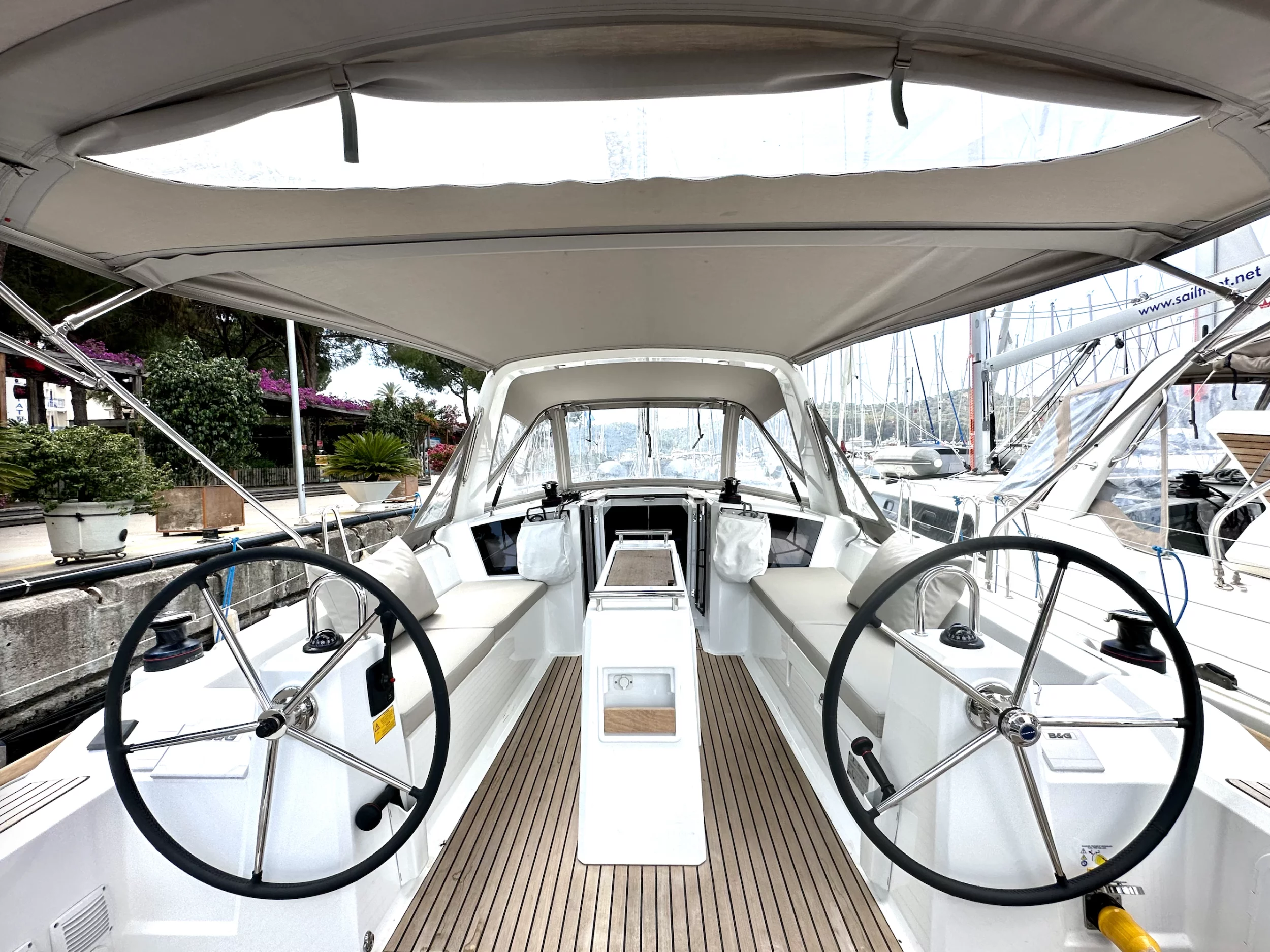 Oceanis 38.1 (Sail Pride)  - 2