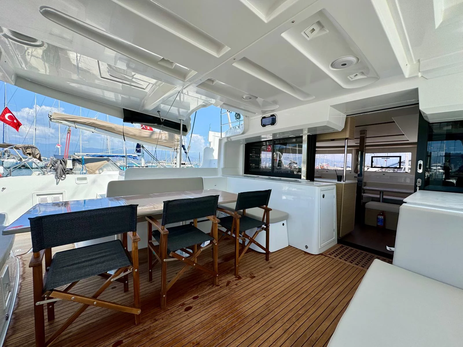 Lagoon 46 - 4 + 2 cab. (Sail Andromeda)  - 3