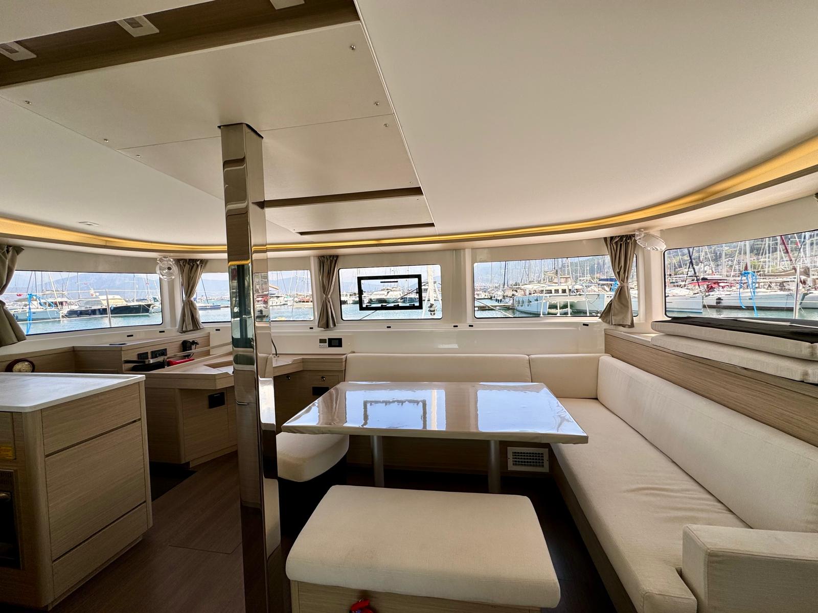 Photo #16 - Lagoon 46 - 4 + 2 cab. (Sail Andromeda) in Fethiye - 39020
