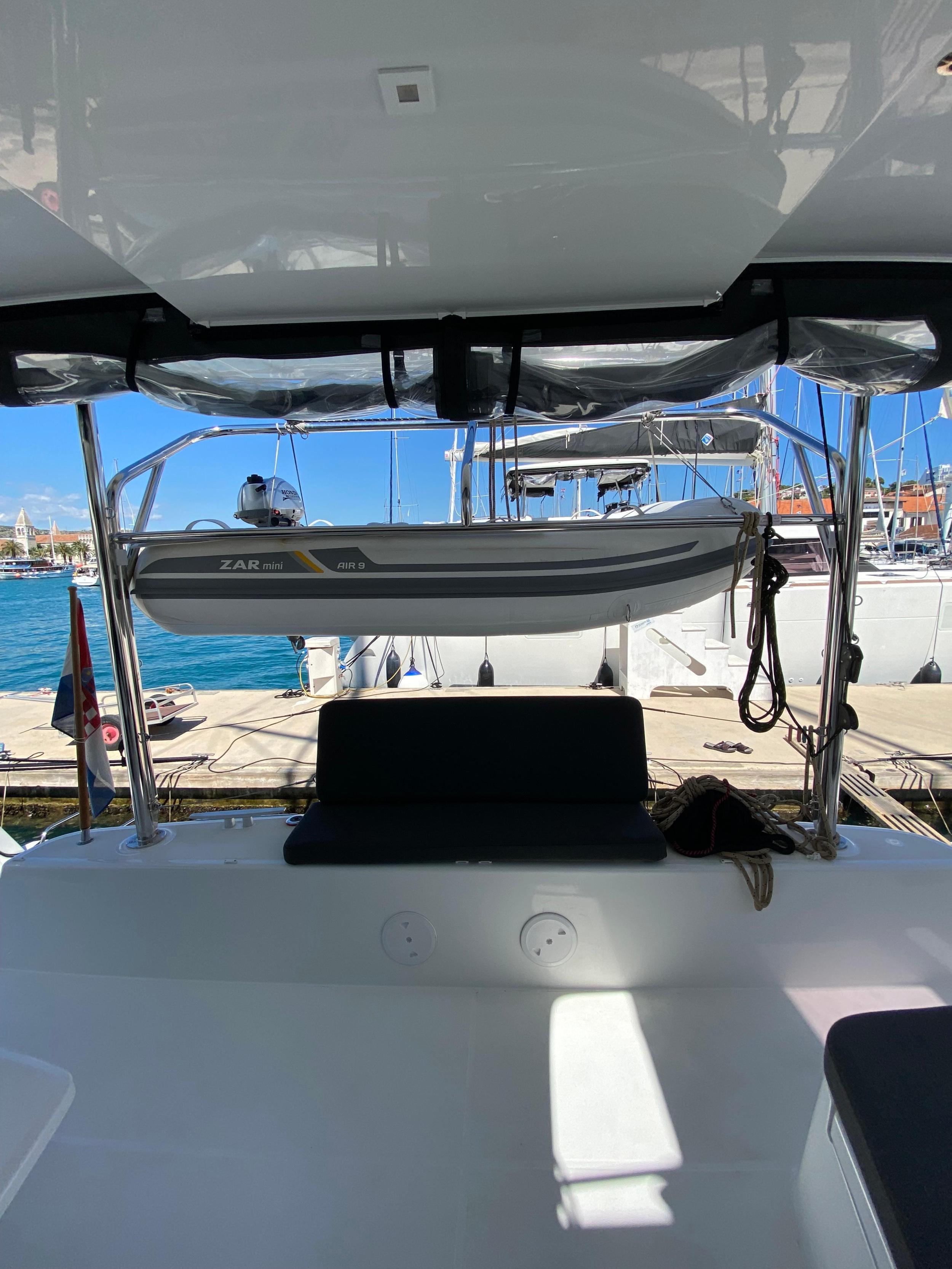 Photo #6 - Lagoon 42 - 4 + 2 cab. (Hanselli) in Trogir - 39021