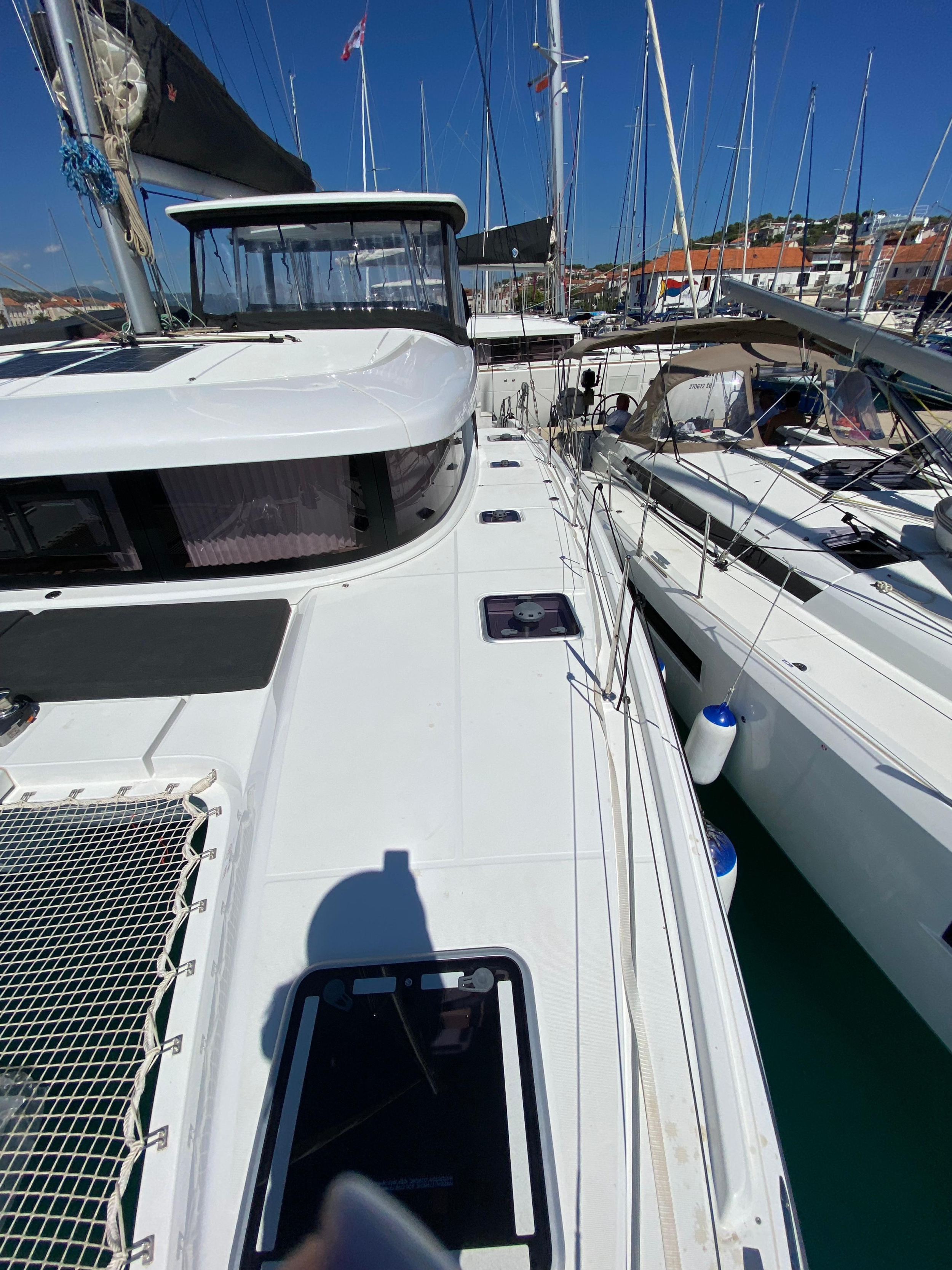 Photo #14 - Lagoon 42 - 4 + 2 cab. (Hanselli) in Trogir - 39021