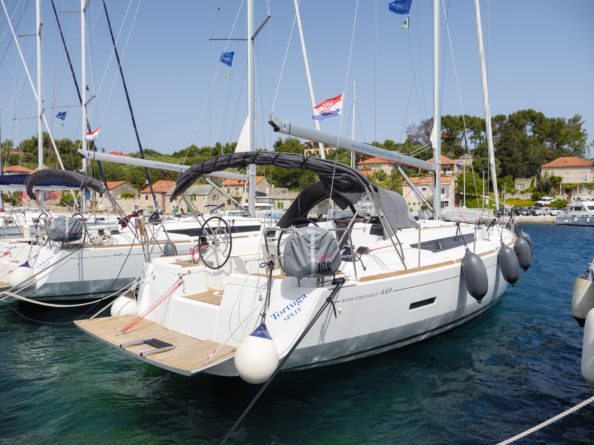 Photo #7 - Sun Odyssey 449 (Tortuga) in Rogac - 39031