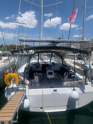 Photo #1 - Bavaria C42 (Maia) en Athènes - 39048
