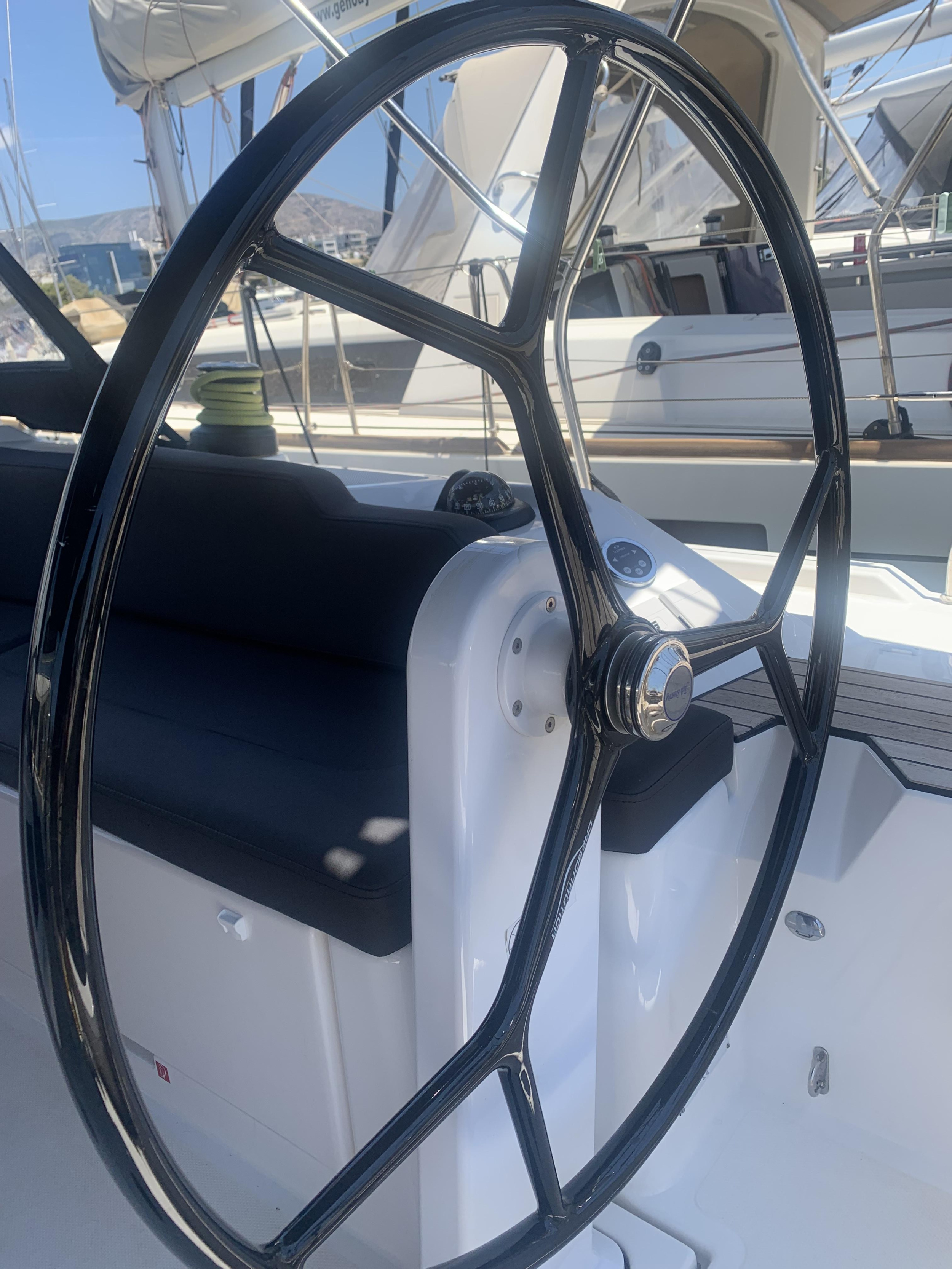 Photo #15 - Bavaria C42 (Maia) en Athènes - 39048