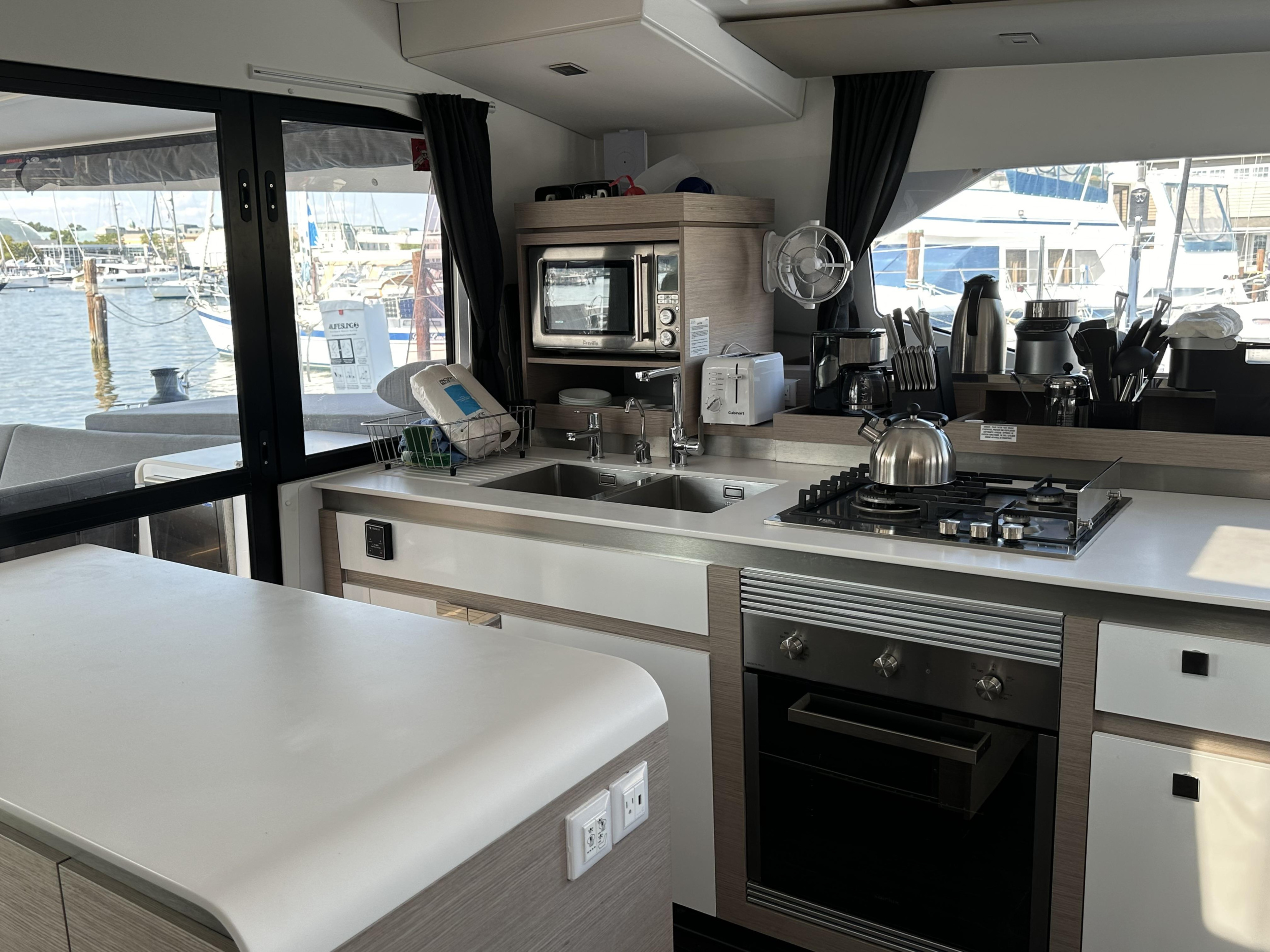 Photo #9 - Fountaine Pajot Aura 51 (Bountiful) en St. Thomas - 39068
