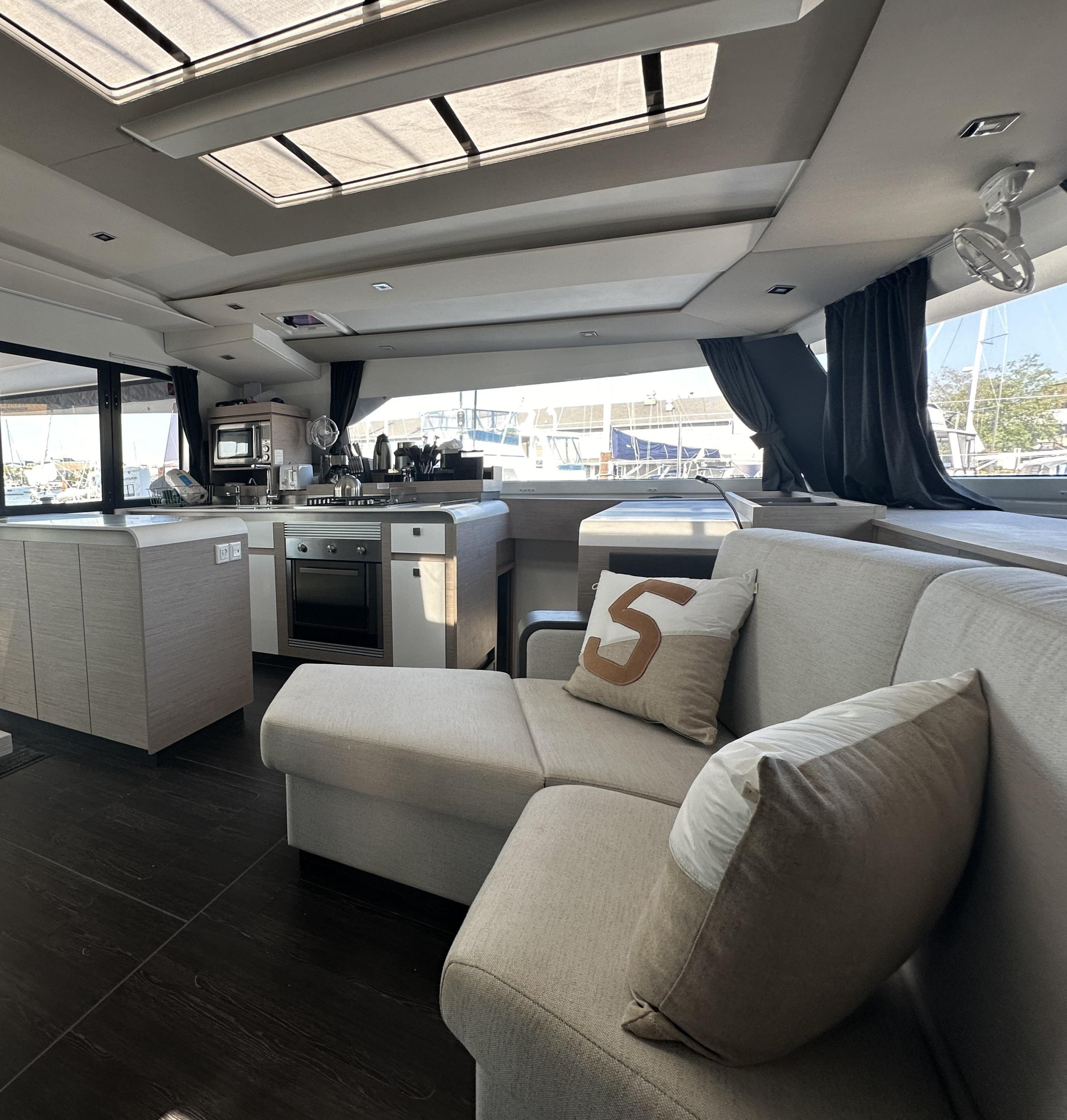 Photo #10 - Fountaine Pajot Aura 51 (Bountiful) en St. Thomas - 39068