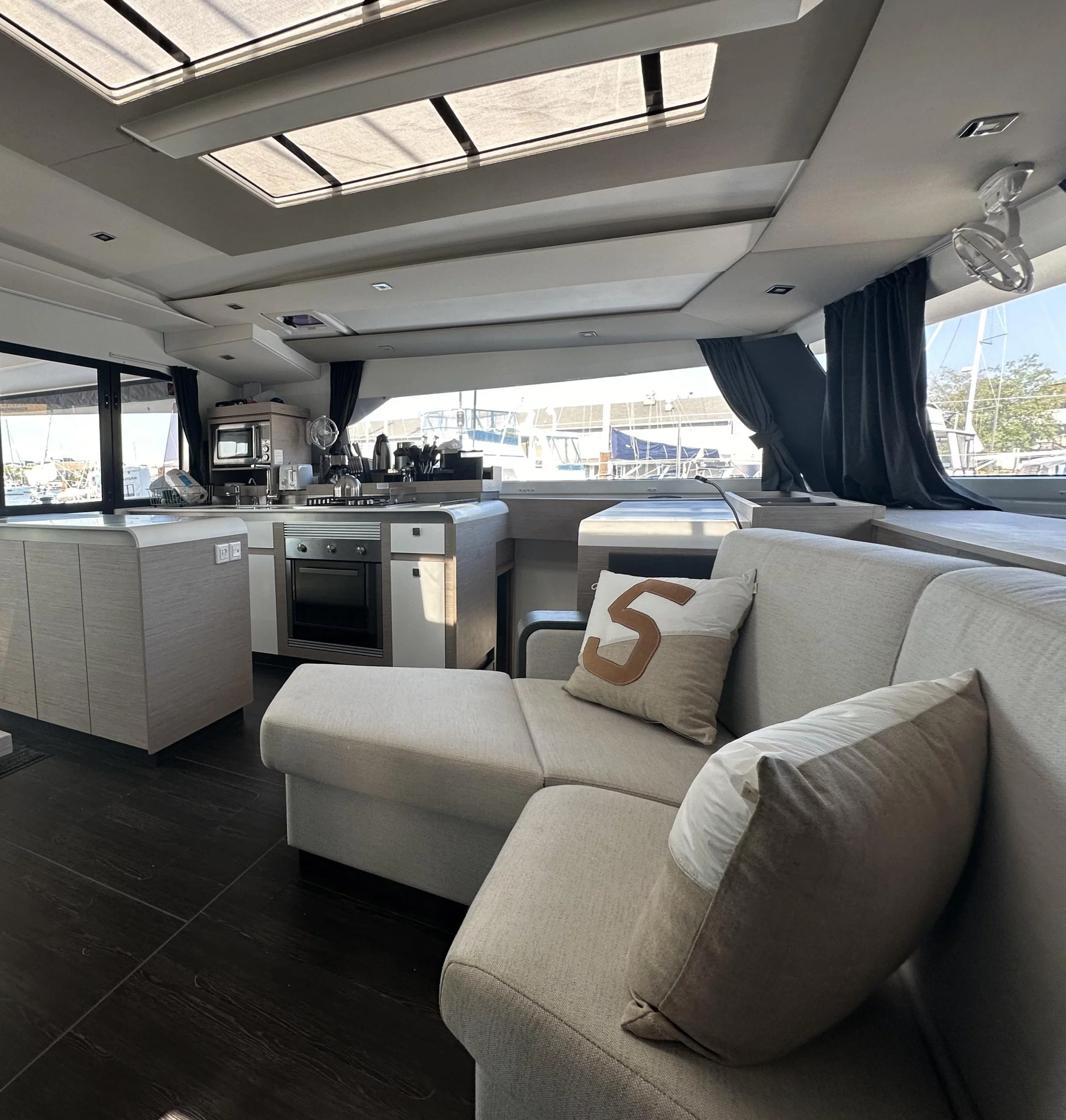 Fountaine Pajot Aura 51 (Bountiful)  - 9