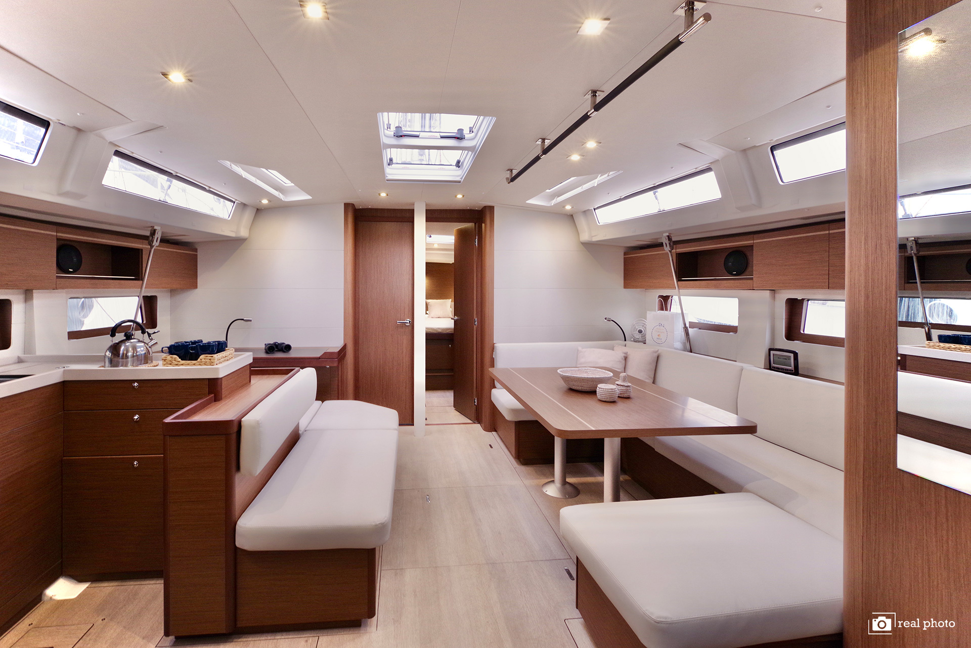 Photo #7 - Oceanis 51.1 - 5 + 1 cab. (Selinde) in Portorosa - 39075