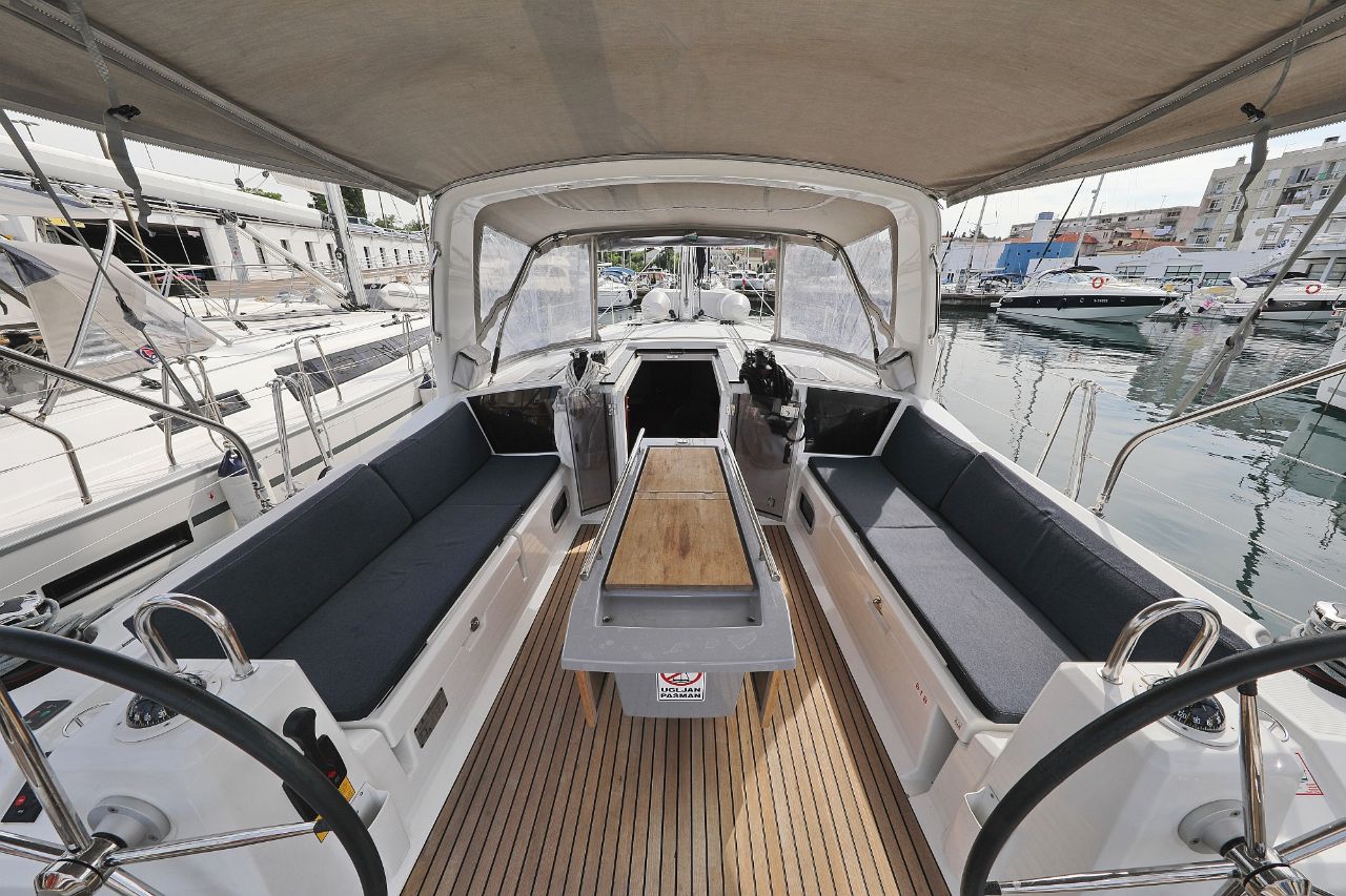 Photo #7 - Oceanis 41.1 (Seven) in Zadar - 39084