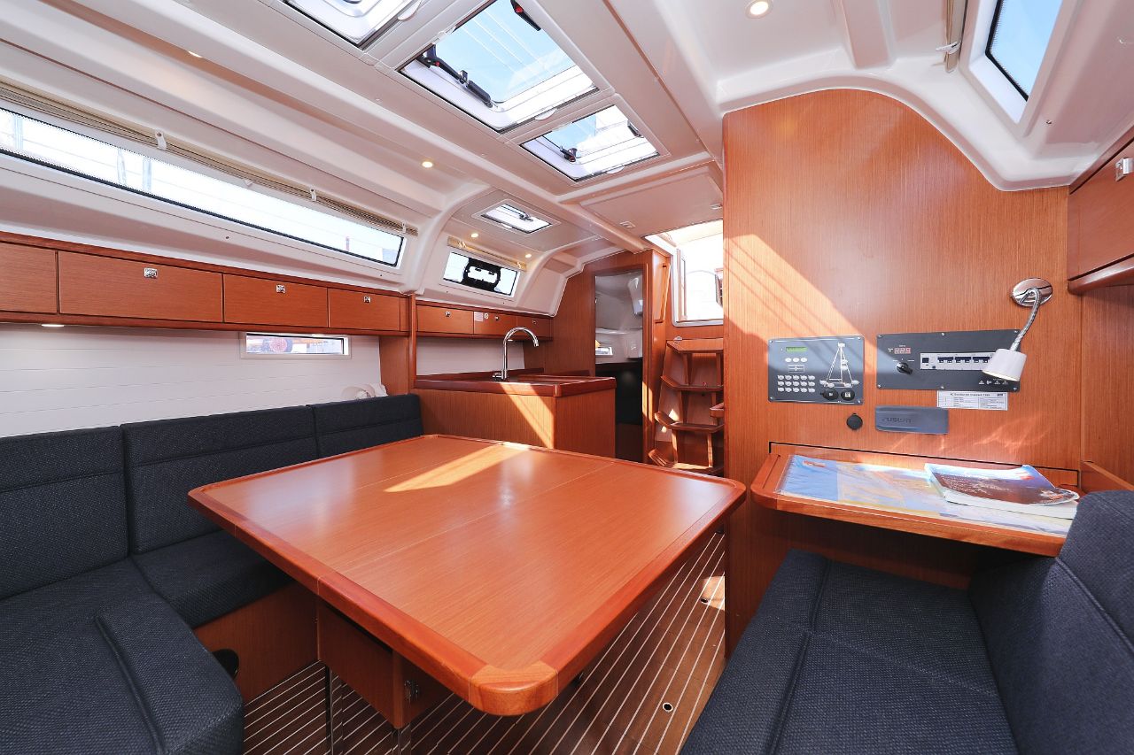 Photo #26 - Bavaria Cruiser 37 - 3 cab. (Lupe) in Zara - 39085