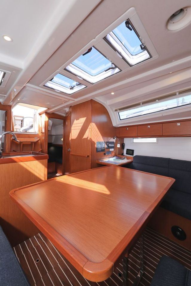 Photo #29 - Bavaria Cruiser 37 - 3 cab. (Lupe) in Zara - 39085