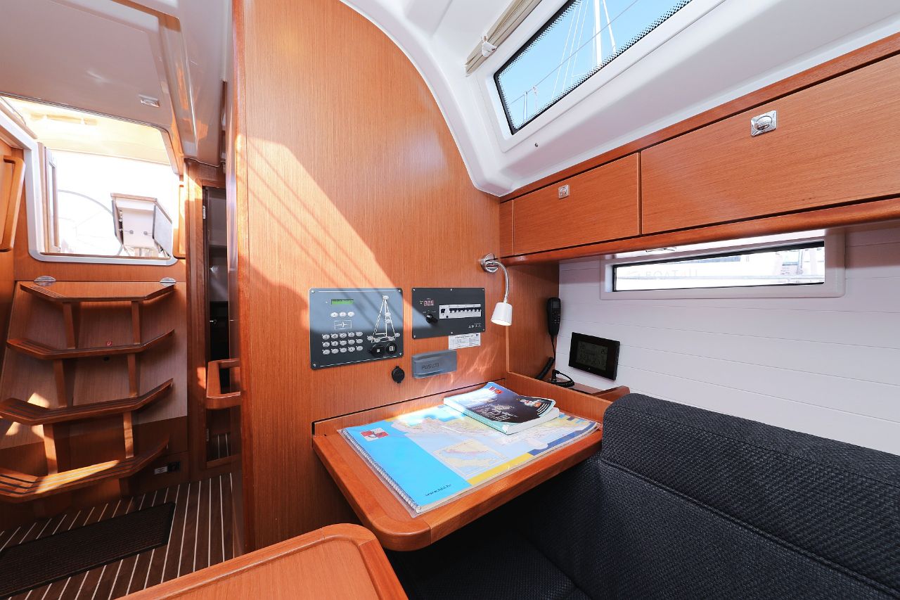 Photo #30 - Bavaria Cruiser 37 - 3 cab. (Lupe) in Zara - 39085