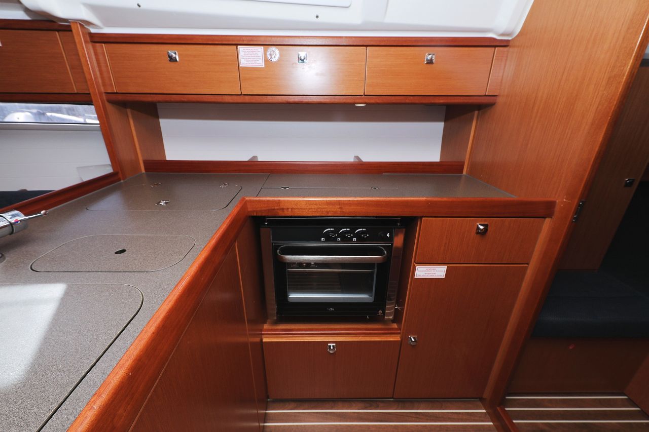 Photo #32 - Bavaria Cruiser 37 - 3 cab. (Lupe) in Zara - 39085