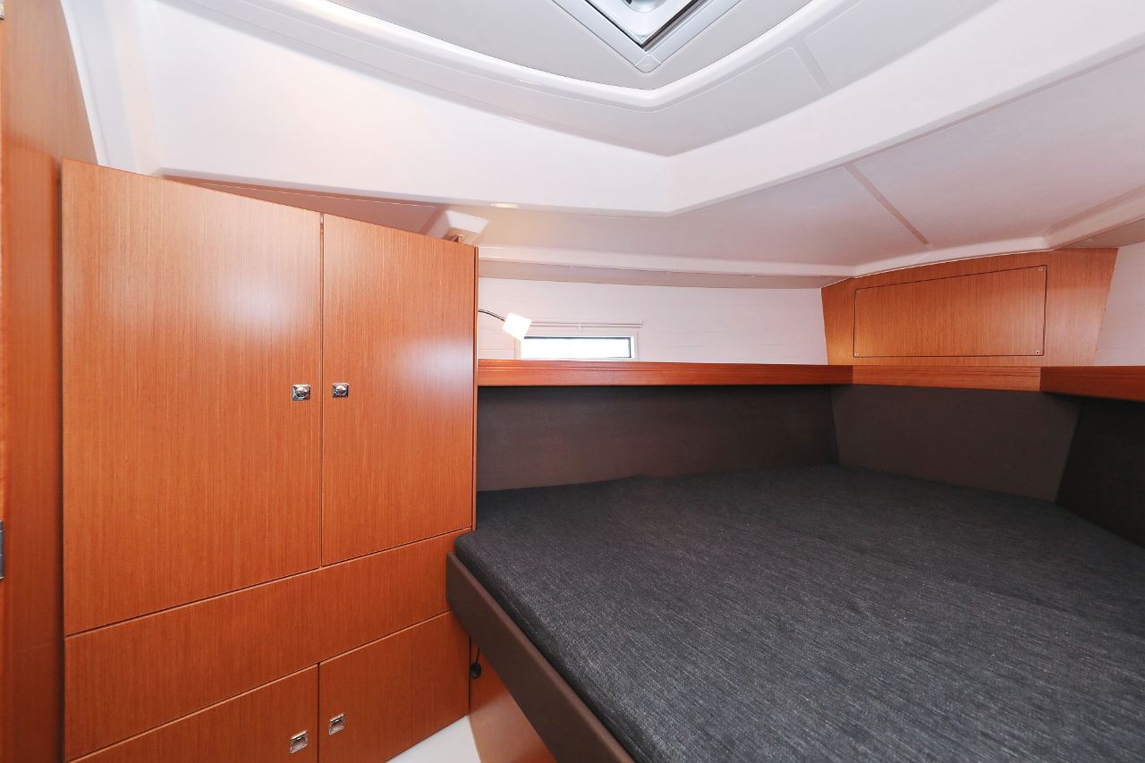 Photo #38 - Bavaria Cruiser 37 - 3 cab. (Lupe) in Zara - 39085