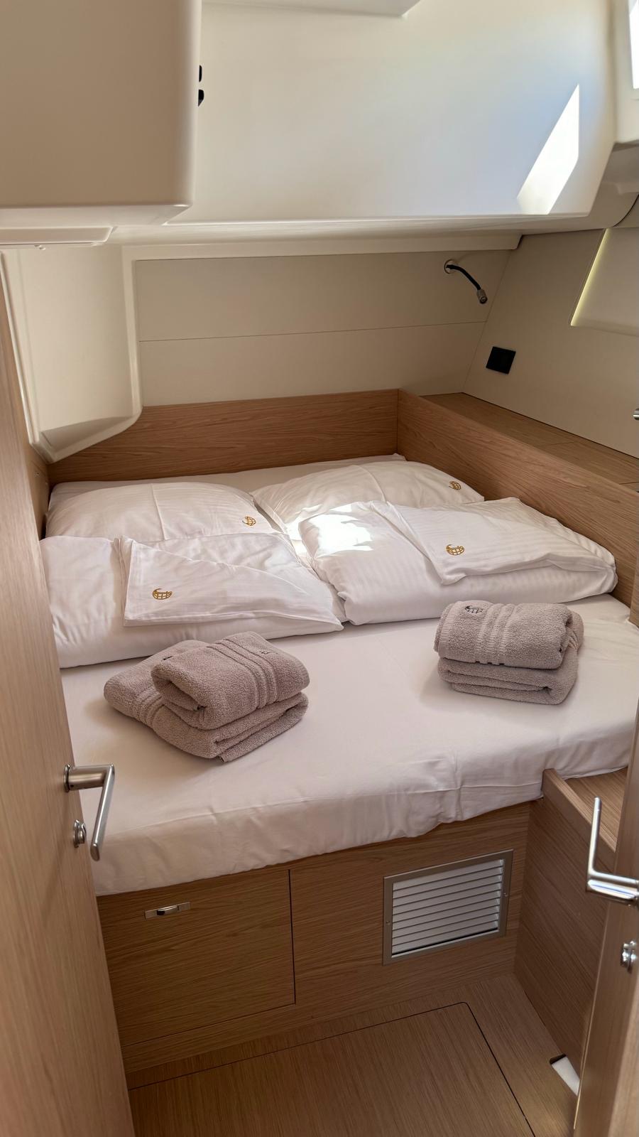 Photo #13 - Oceanis 54 - 3 + 1 cab. (Eve One) en Trogir - 39092