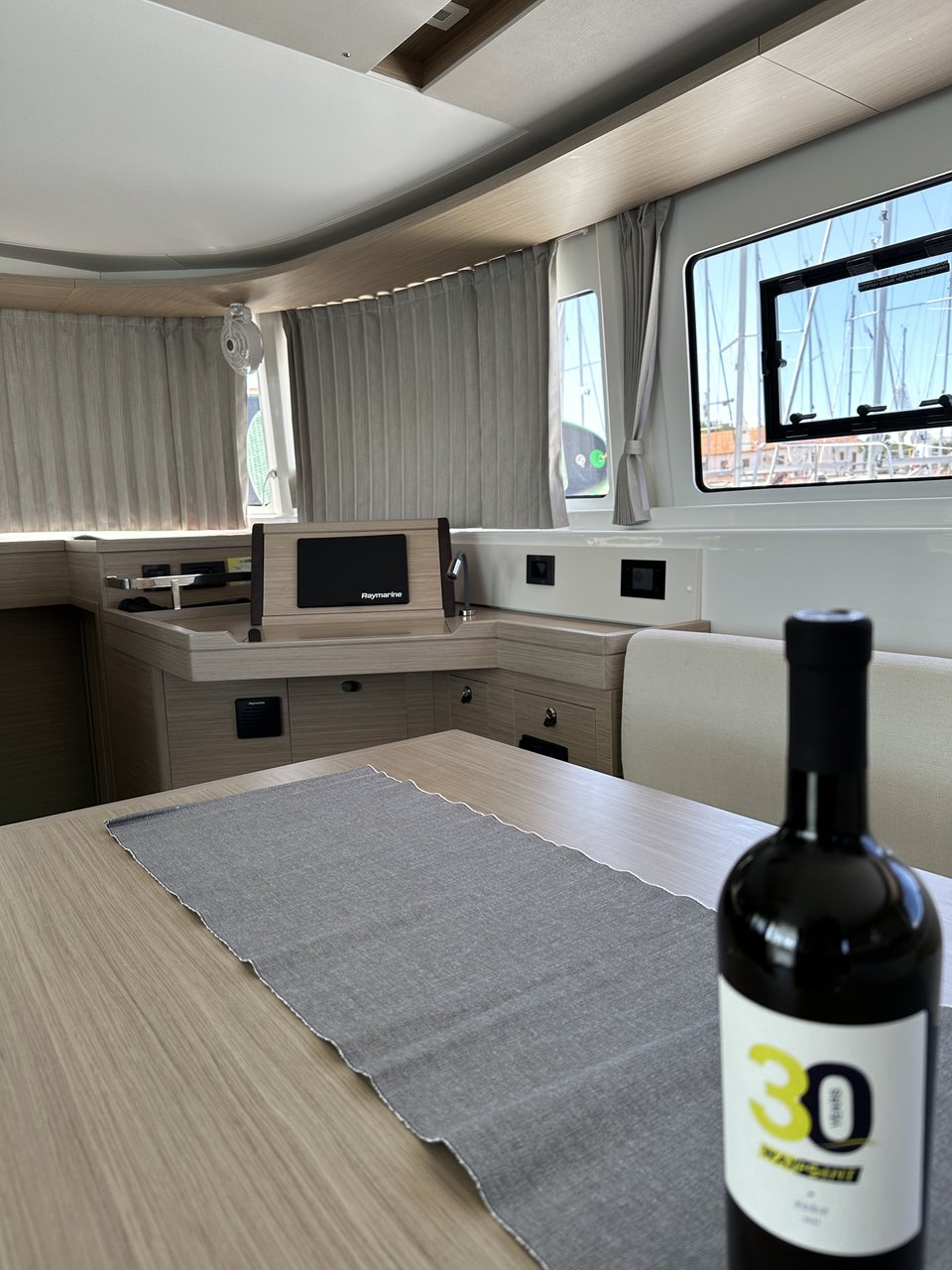 Photo #8 - Lagoon 46 - 4 + 2 cab. (Destiny Point) in Trogir - 39101