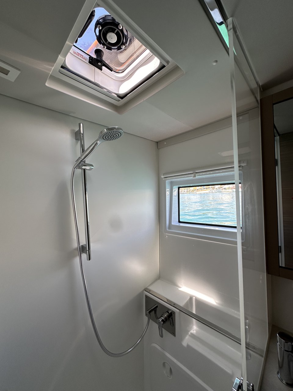 Photo #19 - Lagoon 46 - 4 + 2 cab. (Destiny Point) in Trogir - 39101