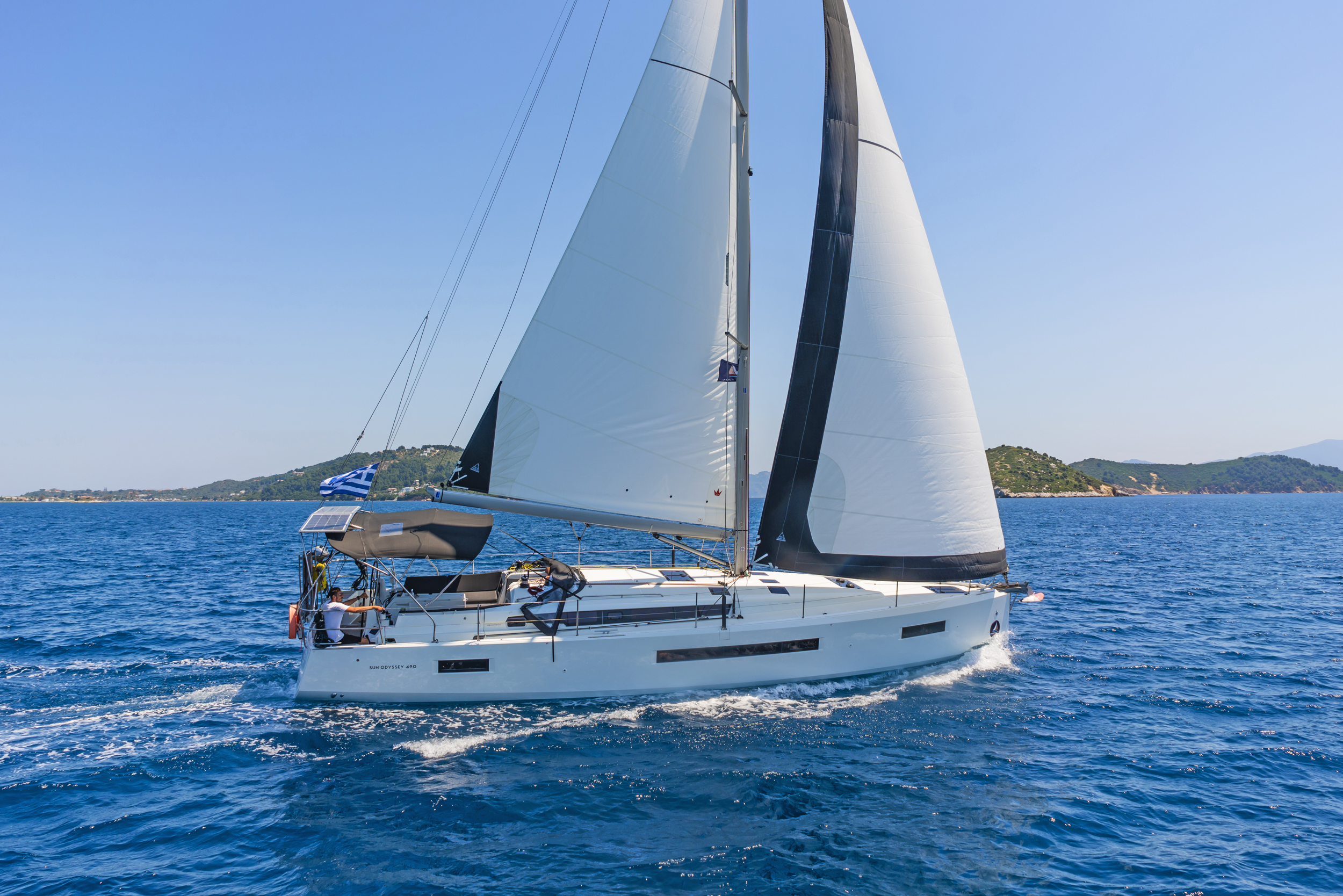 Photo #4 - Sun Odyssey 490 - 4 + 1 cab. (CALICO JACK) in Atene - 39116