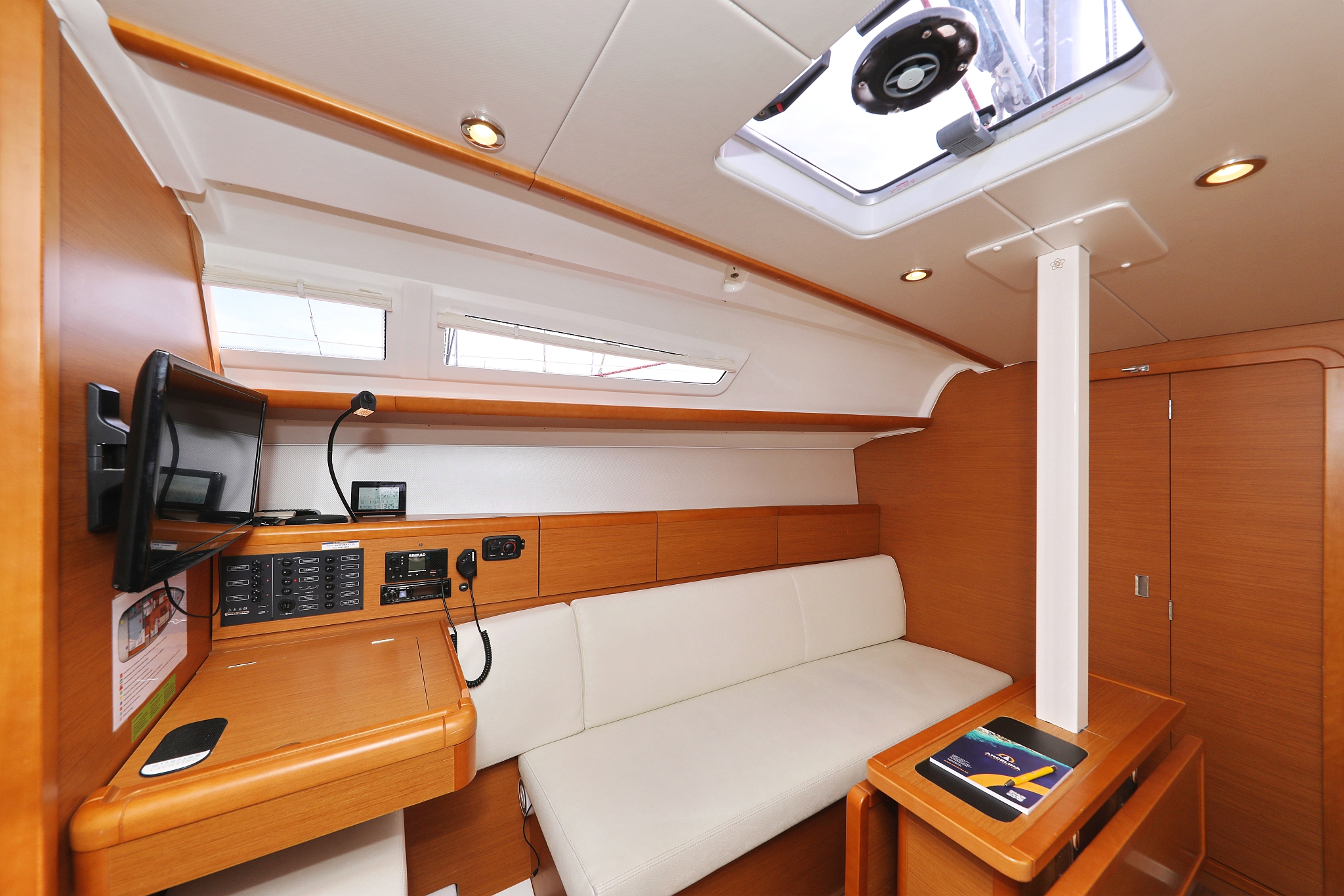 Photo #15 - Sun Odyssey 33i (Cosma) in Biograd - 39130