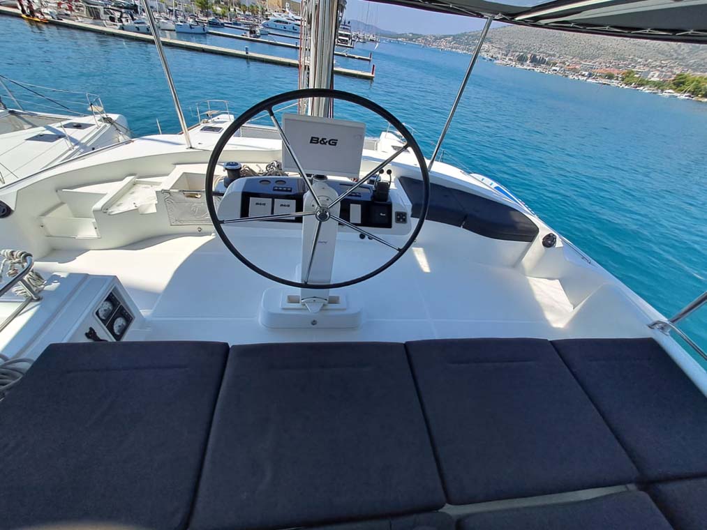 Photo #13 - Lagoon 52 F - 5 + 2 cab. (La Dolce Vita) in Palma - 39157