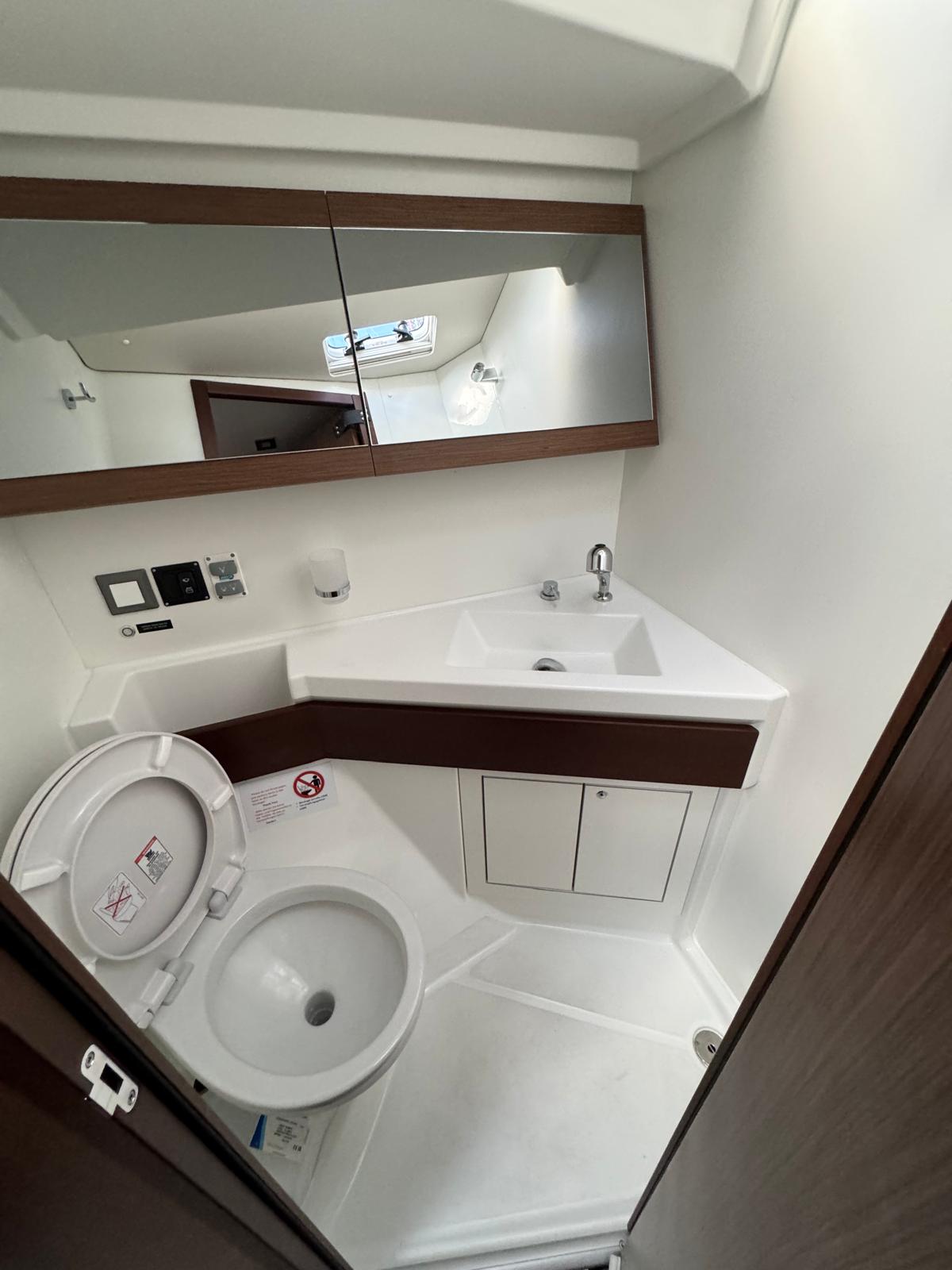 Photo #11 - Oceanis 46.1 - 4 cab. (Miraculix) in Biograd - 39160