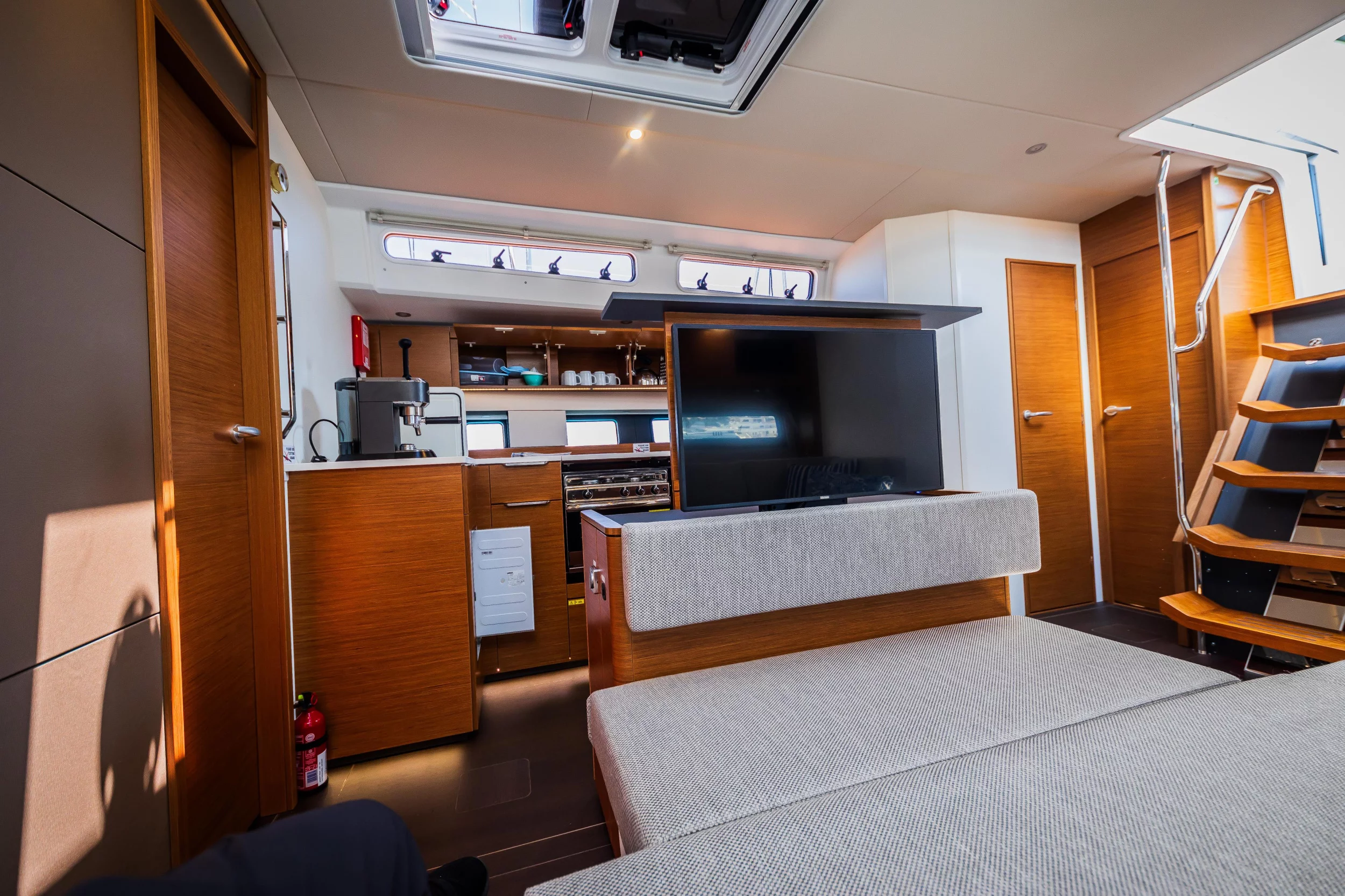 Hanse 510 - 4 + 1 cab. (Darling - OW)  - 20