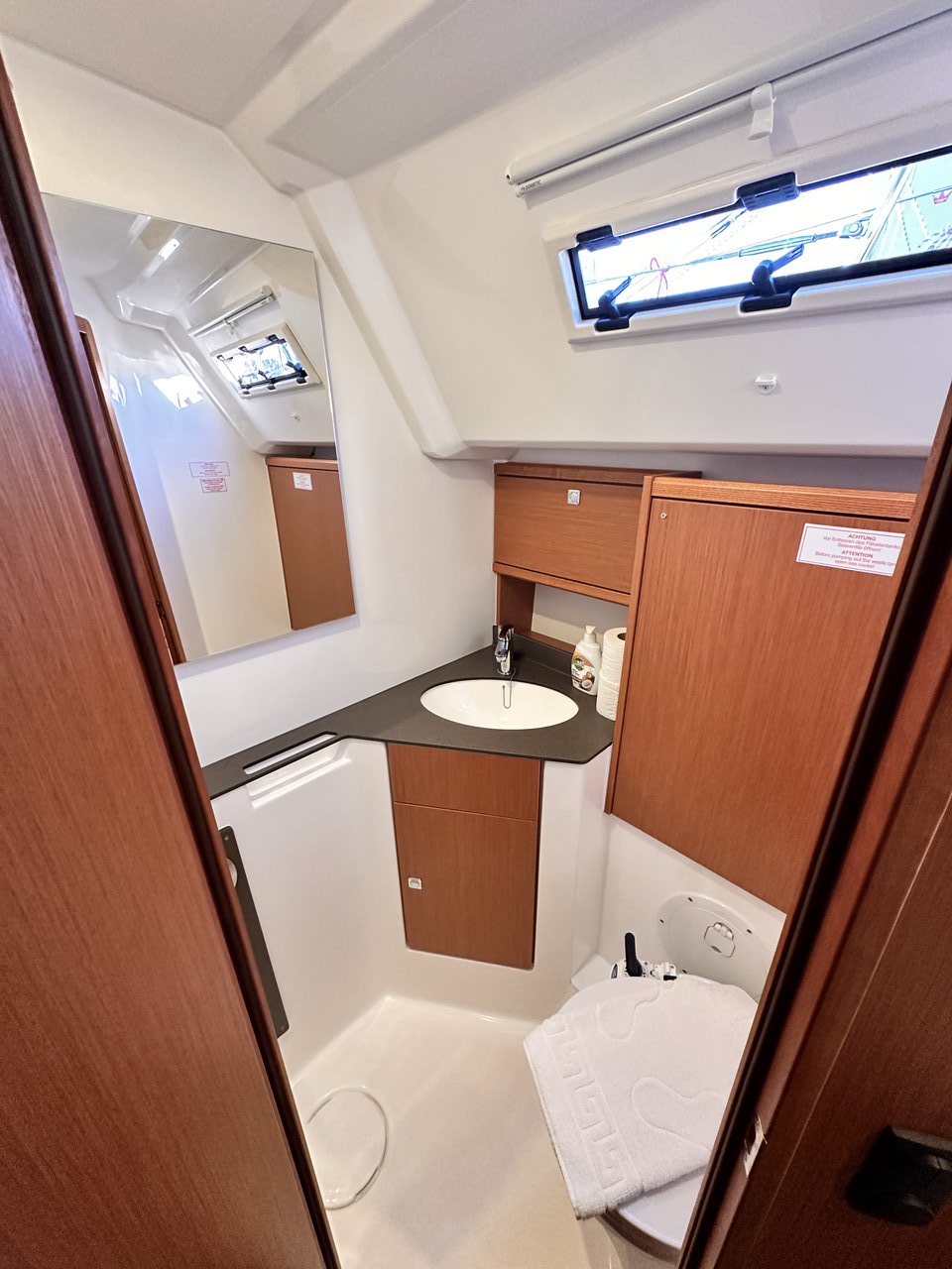 Photo #13 - Bavaria Cruiser 46 - 4 cab. (Leisure) in Marmaris - 39170