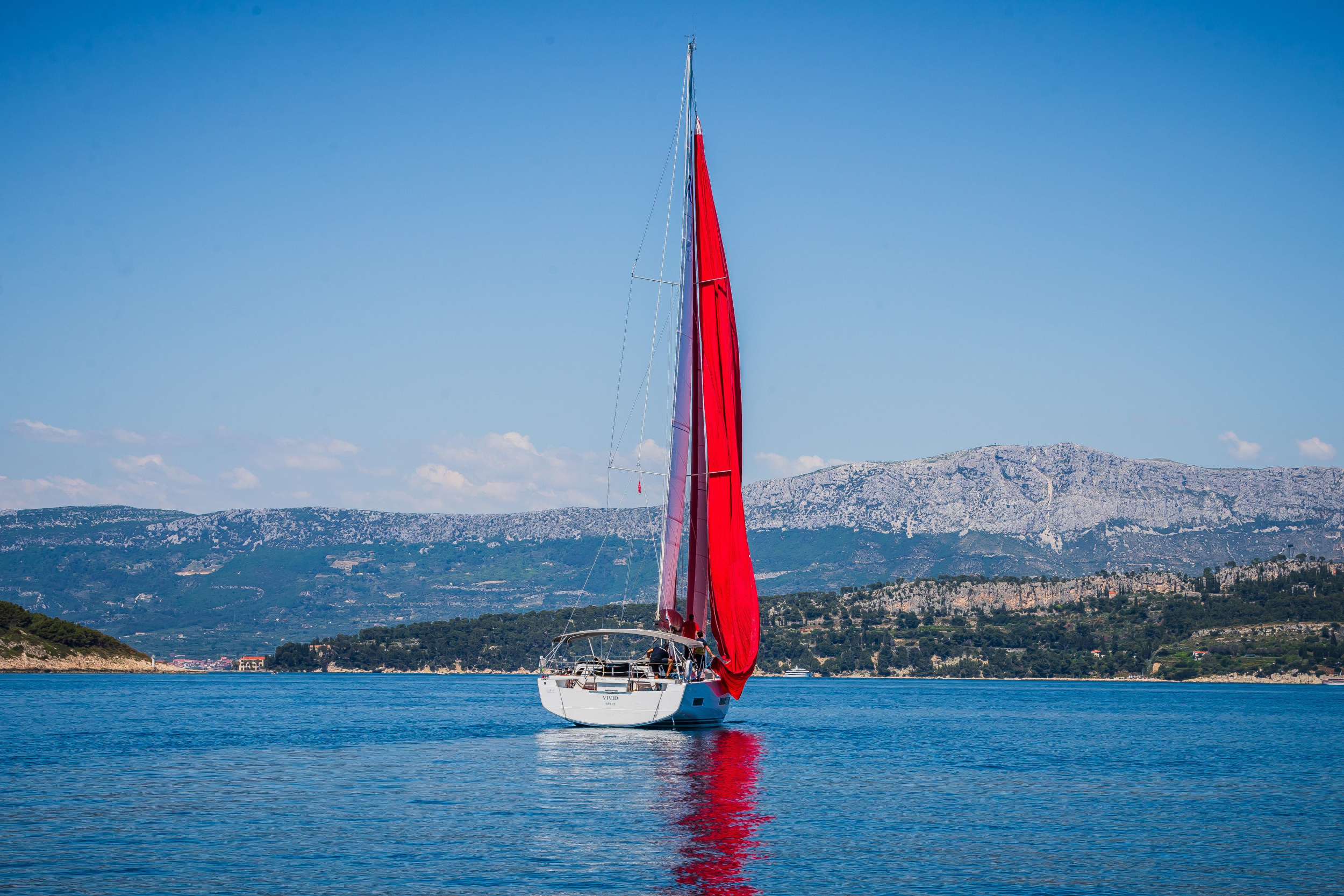 Photo #12 - Hanse 510 - 5 + 1 cab. (Vivid) in Kastela - 39172