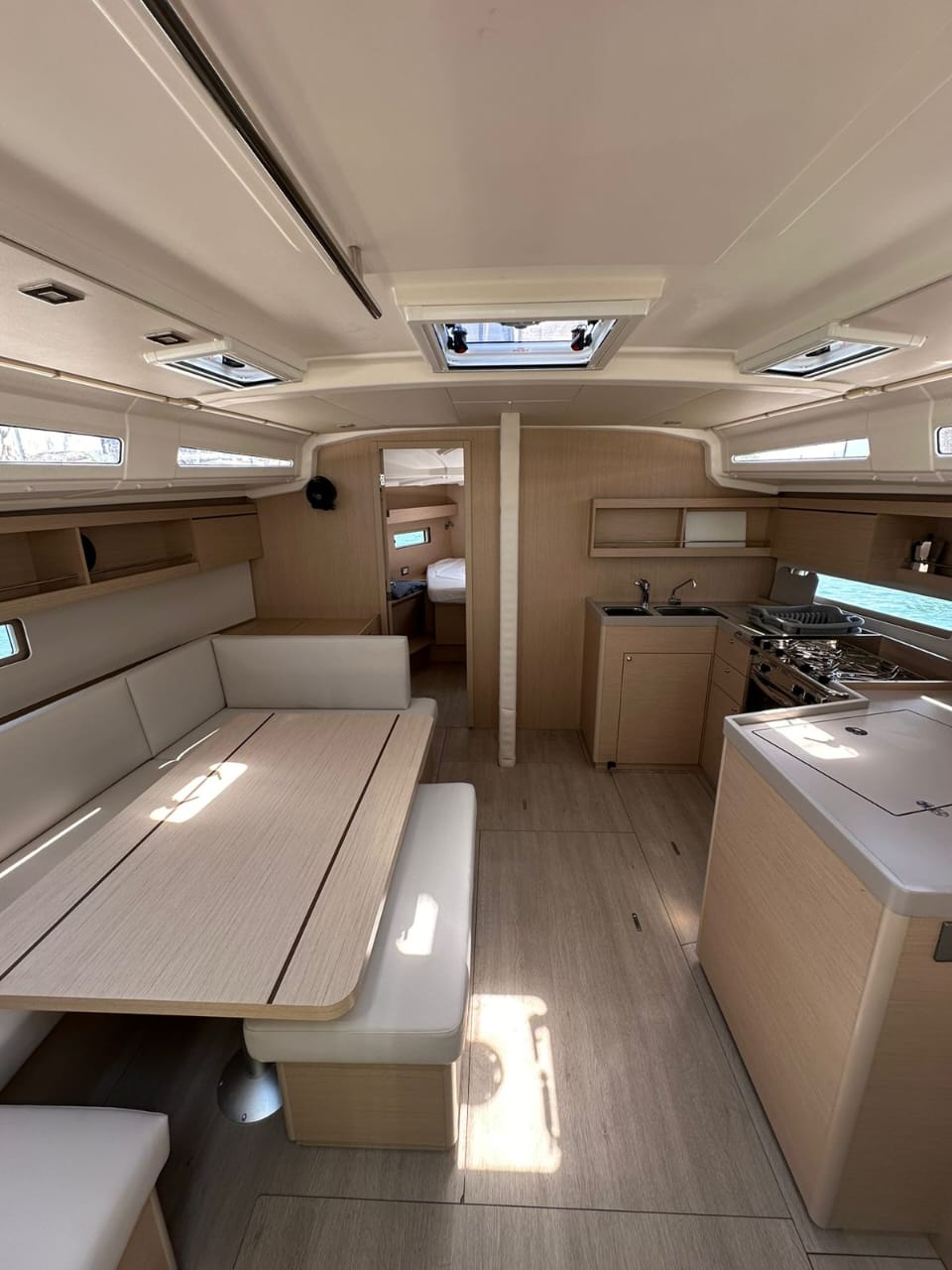 Photo #11 - Oceanis 40.1 (Monterey) in Lefkada - 39182