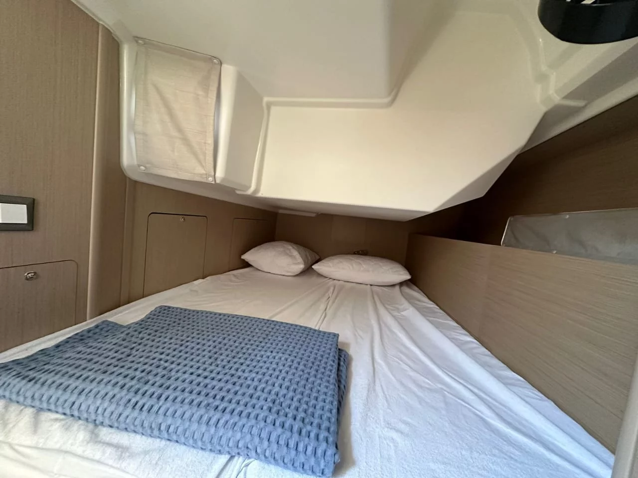 Oceanis 40.1 (Monterey)  - 3