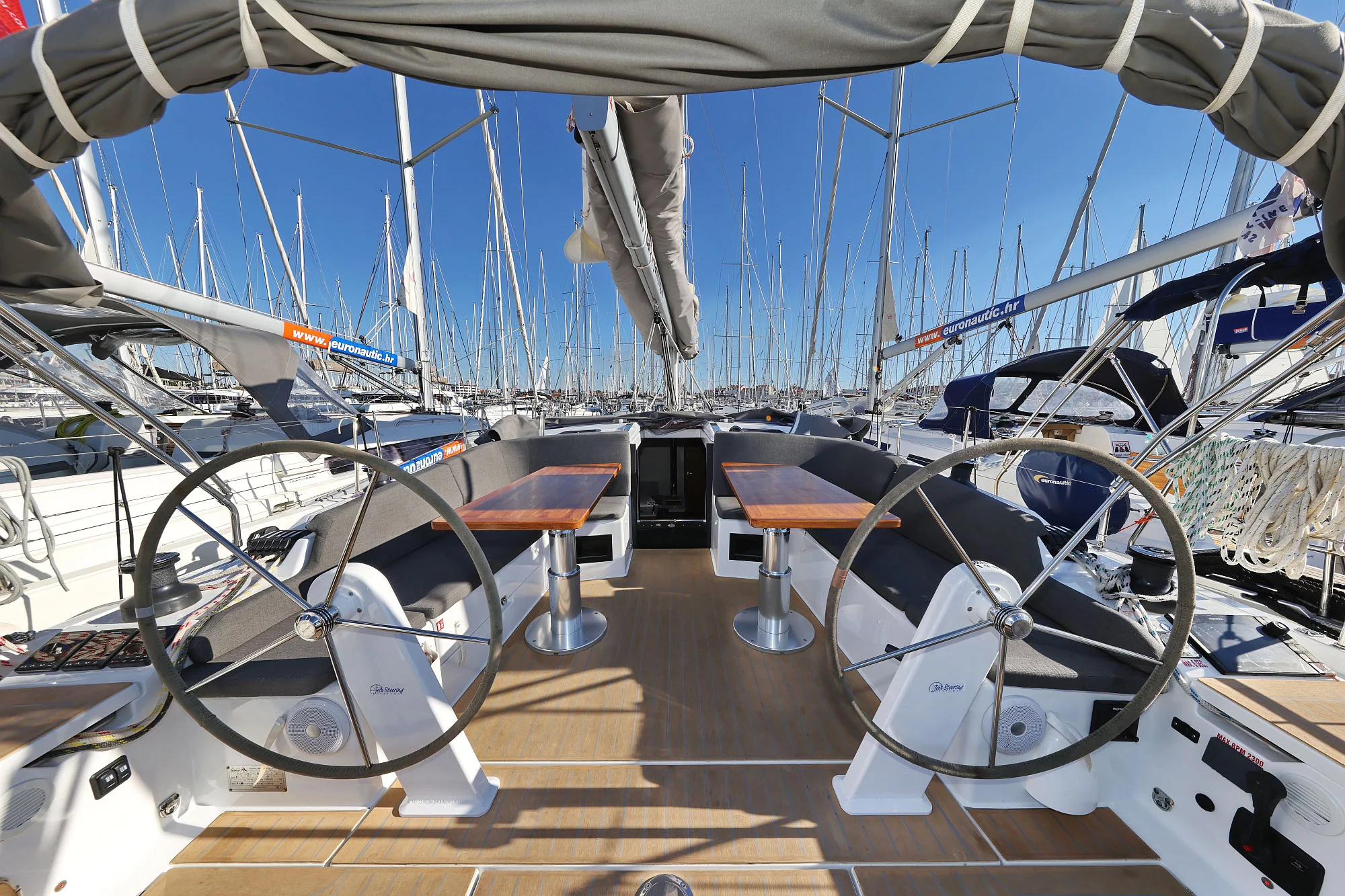 Hanse 410 (Bela)  - 3