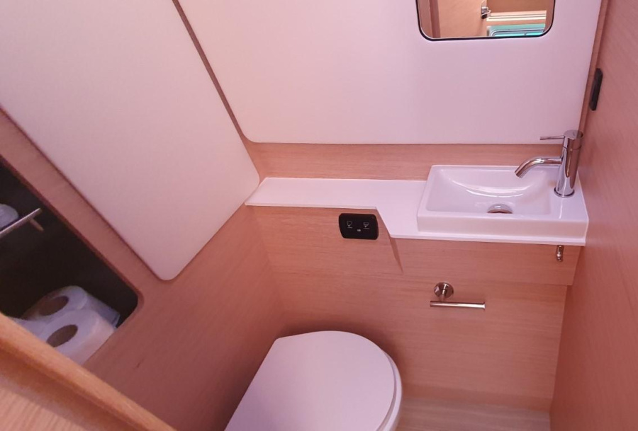 Photo #28 - Nautitech 44 Open (Double Memory) in Primosten - 39192