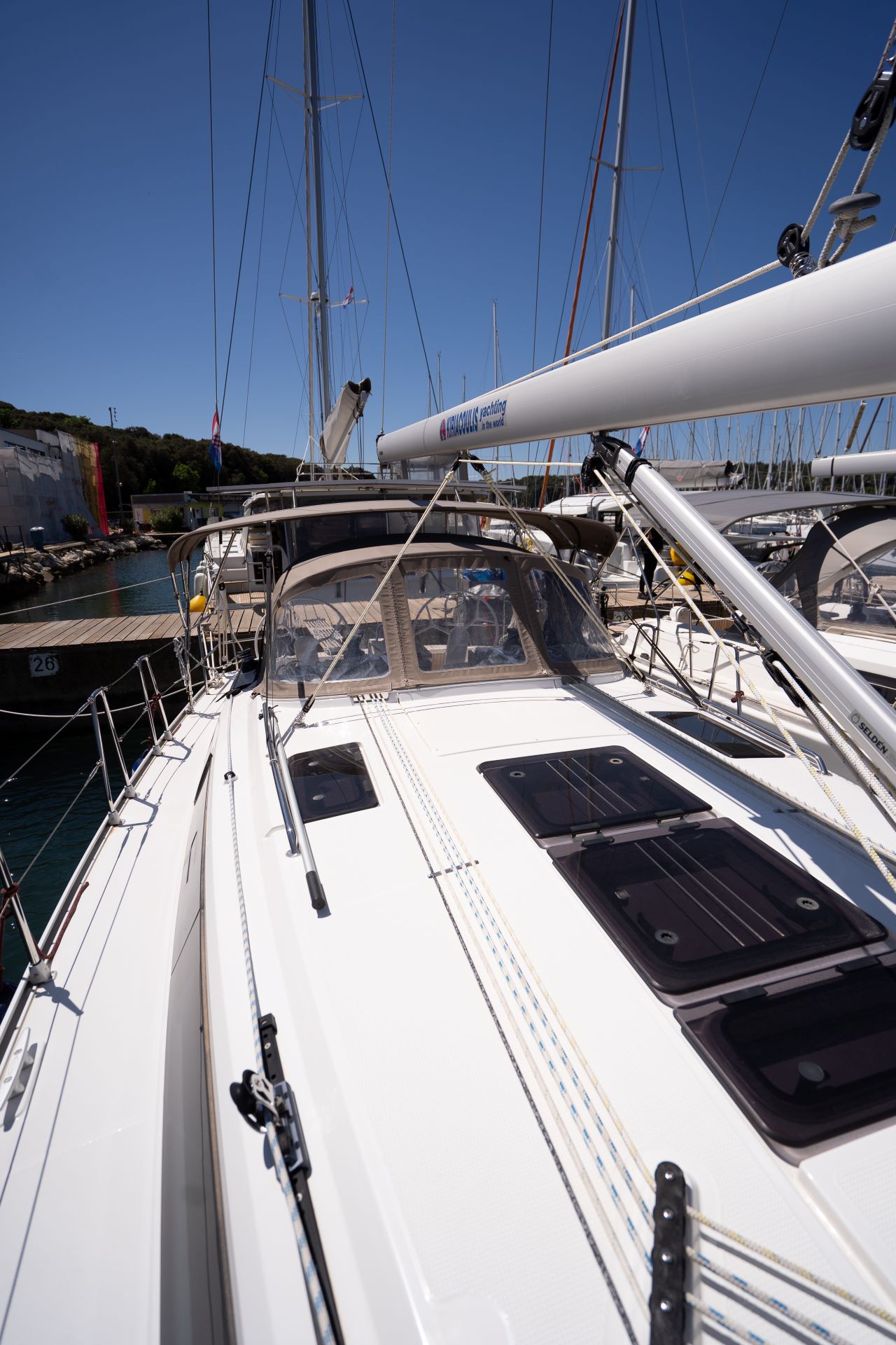 Photo #9 - Bavaria Cruiser 37 - 2 cab. (Kata) in Pula - 39195