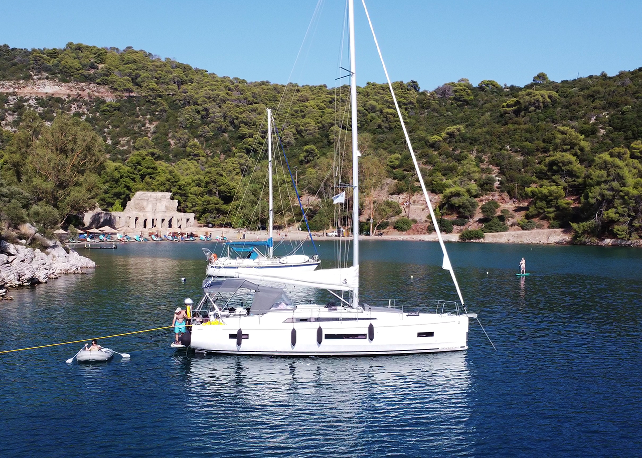 Photo #9 - Oceanis 40.1 (Escape) en Atenas - 39200