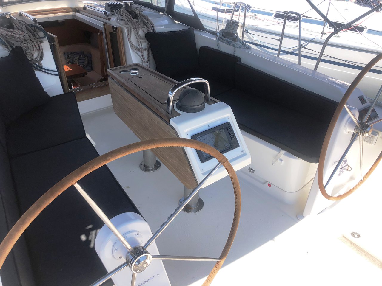 Photo #15 - Bavaria Cruiser 41 - 3 cab. (Hermes) in Kos - 39207
